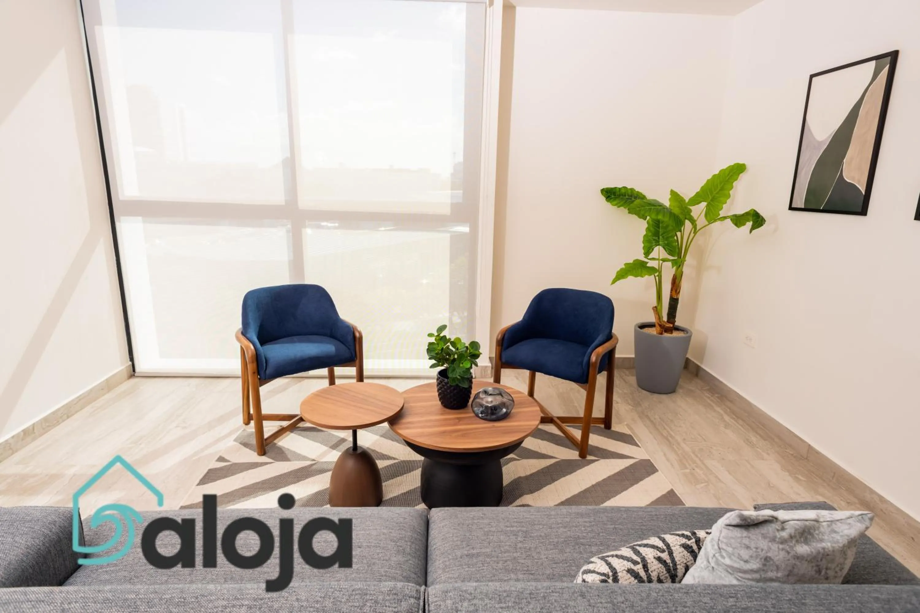 Living room in Torre Sofia - By Aloja RV