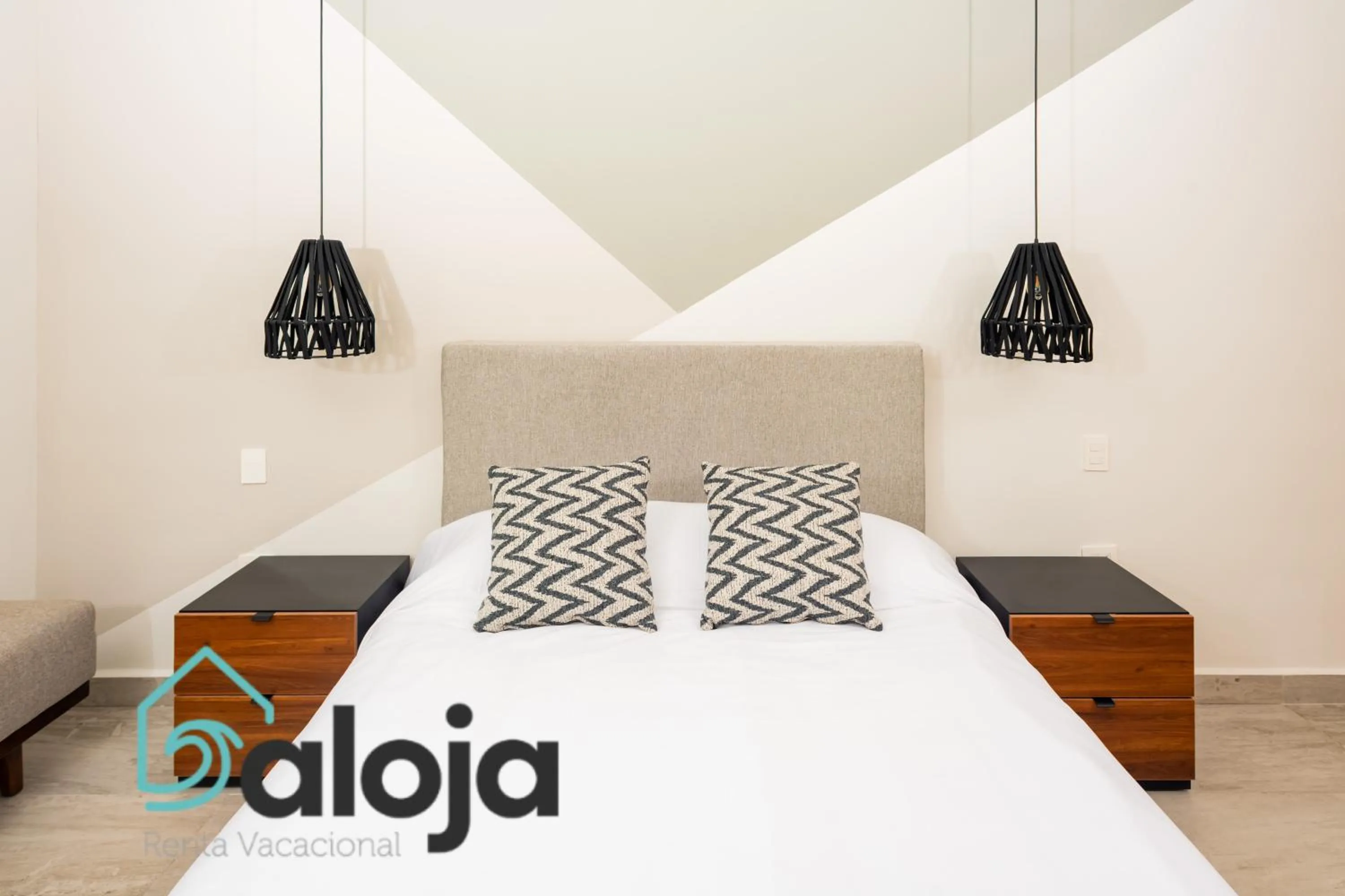 Photo of the whole room, Bed in Torre Sofia - By Aloja RV