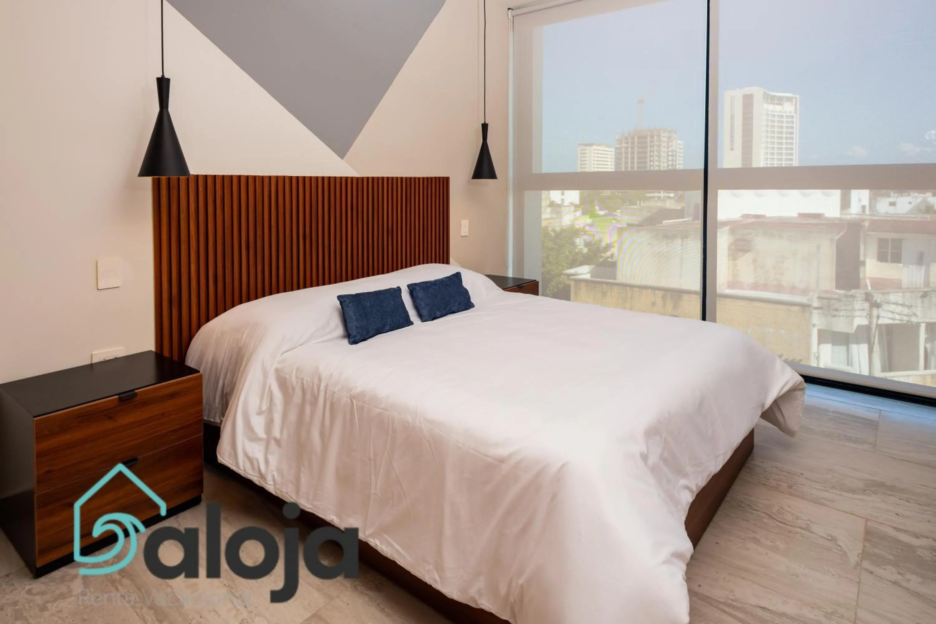 Bed in Torre Sofia - By Aloja RV