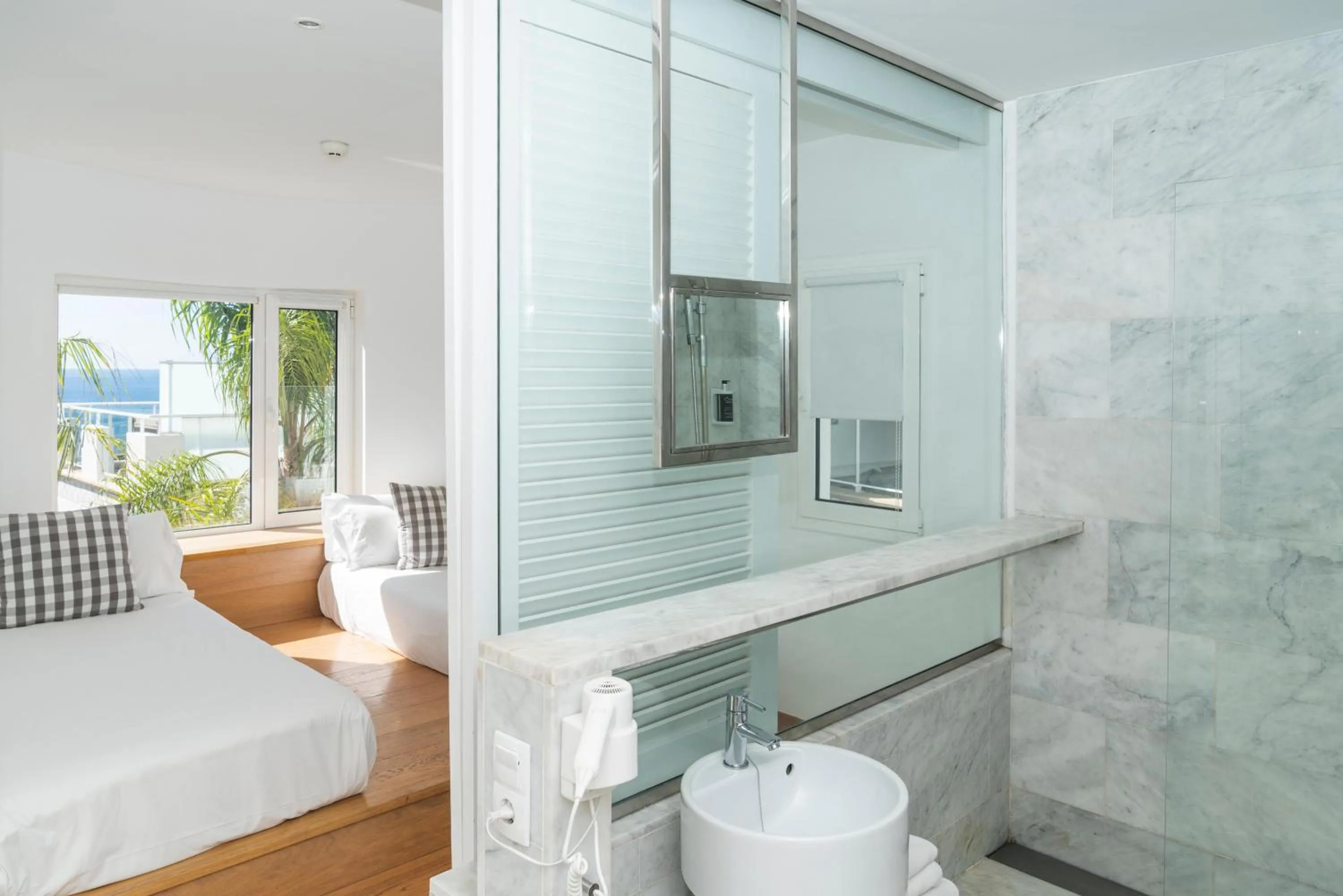 Bathroom in Marina Bayview Gran Canaria - Adults Only