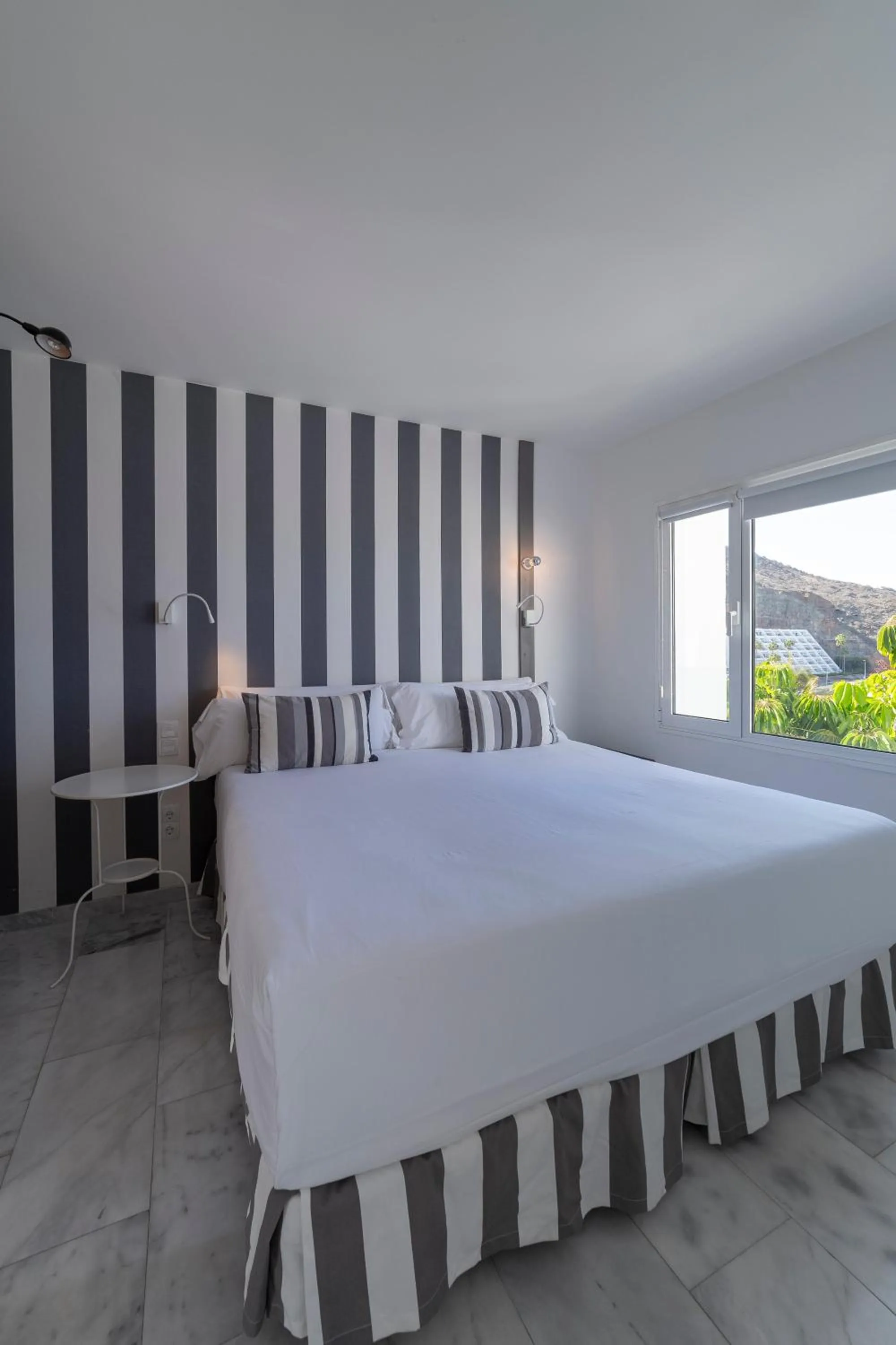 Bed in Marina Bayview Gran Canaria - Adults Only