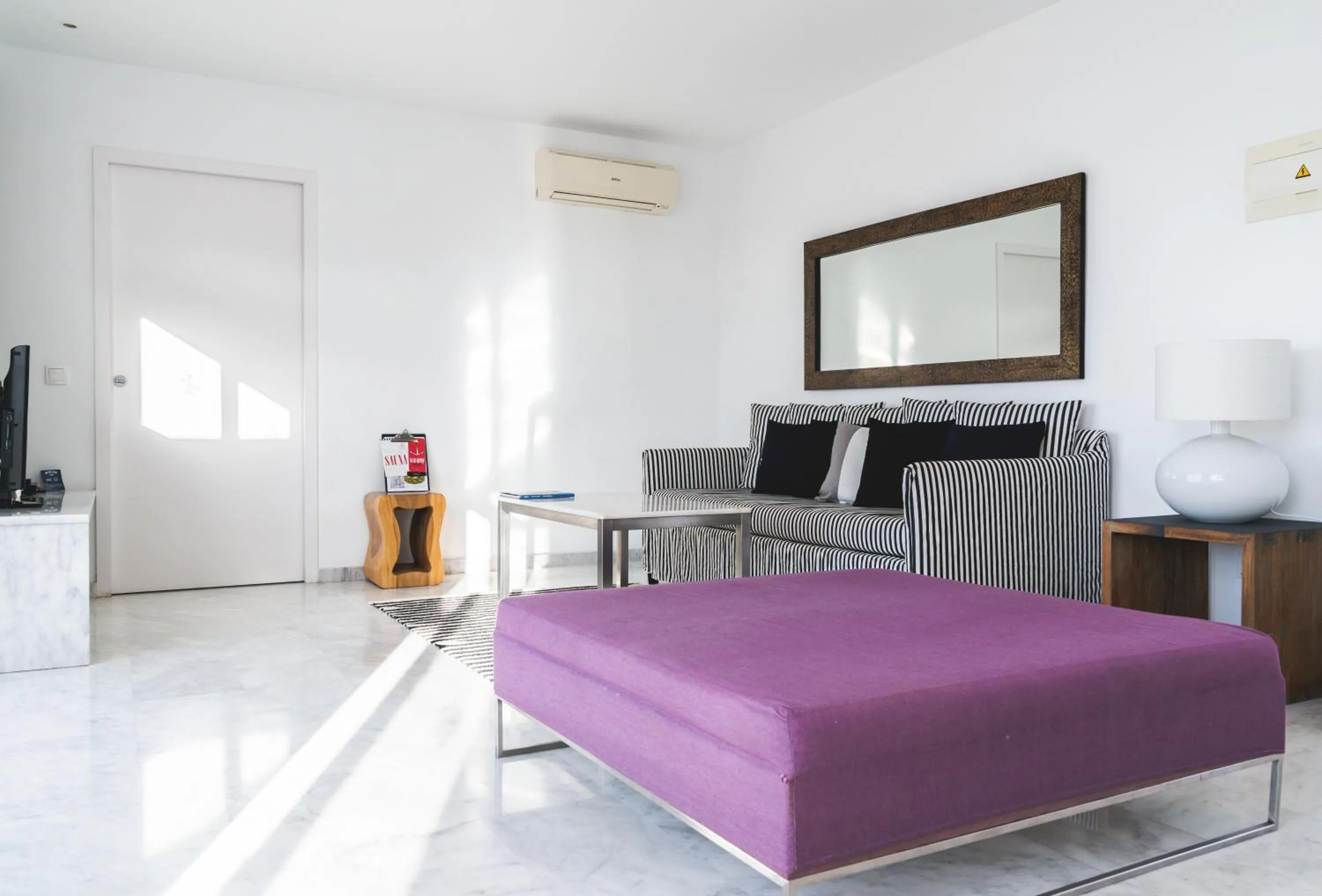 Photo of the whole room in Marina Bayview Gran Canaria - Adults Only