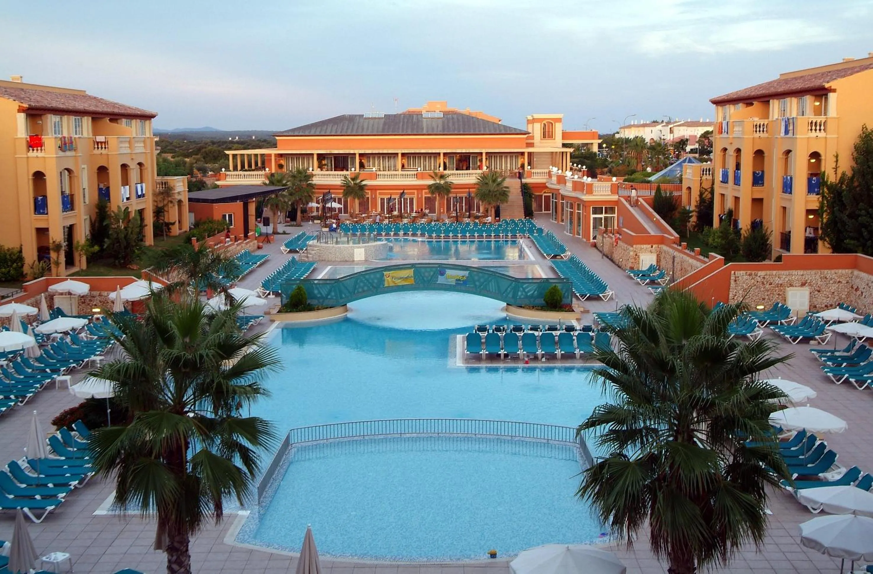 Swimming pool in Grupotel Club Turquesa Mar