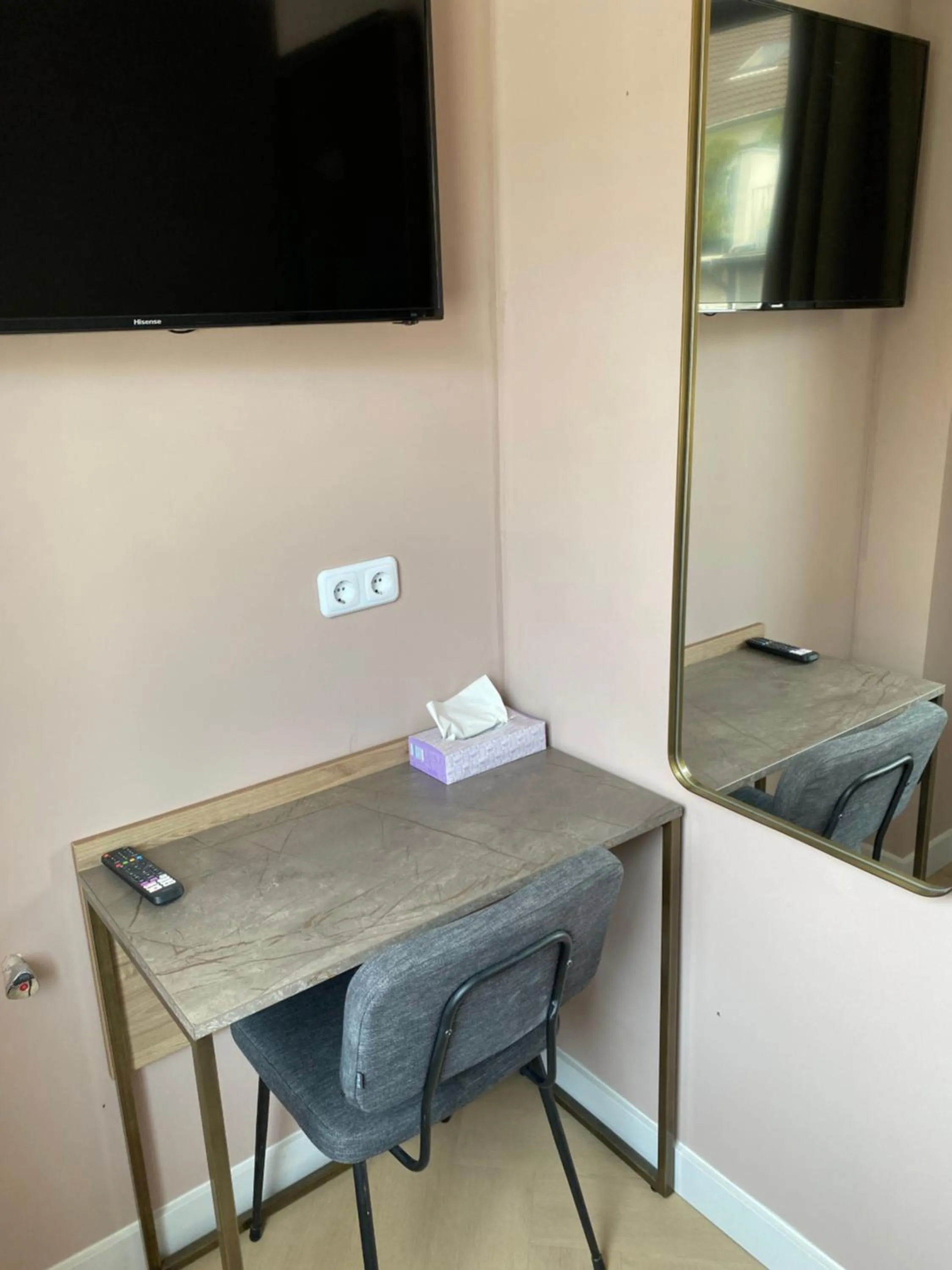 Hotel Petite Königsallee SELF CHECK-IN