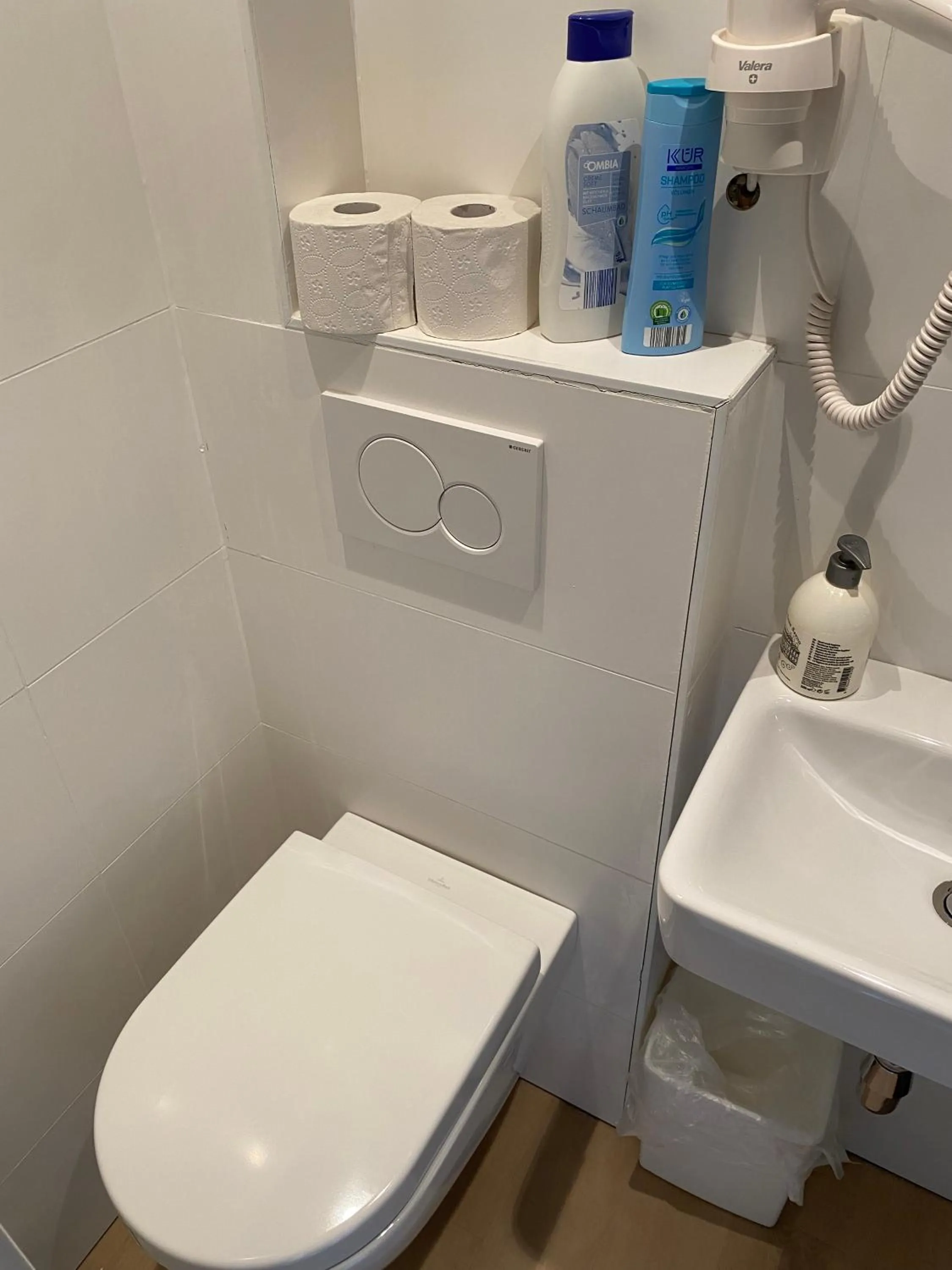 Hotel Petite Königsallee SELF CHECK-IN