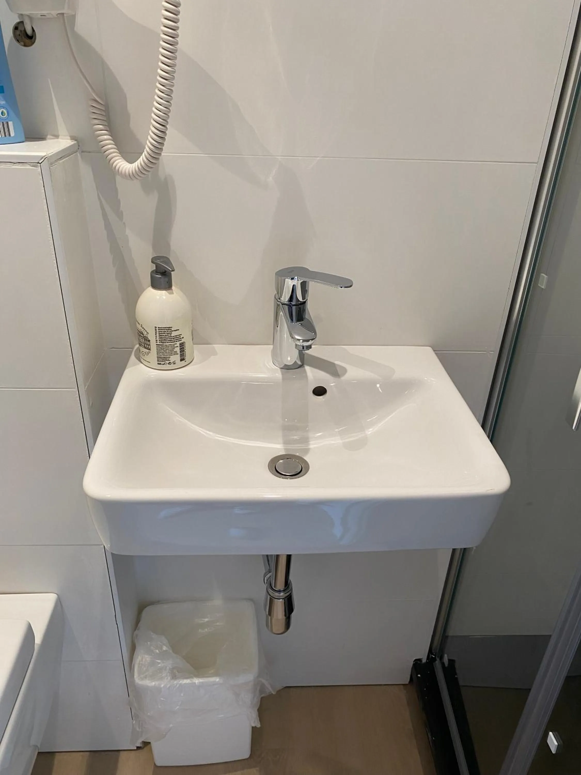 Hotel Petite Königsallee SELF CHECK-IN