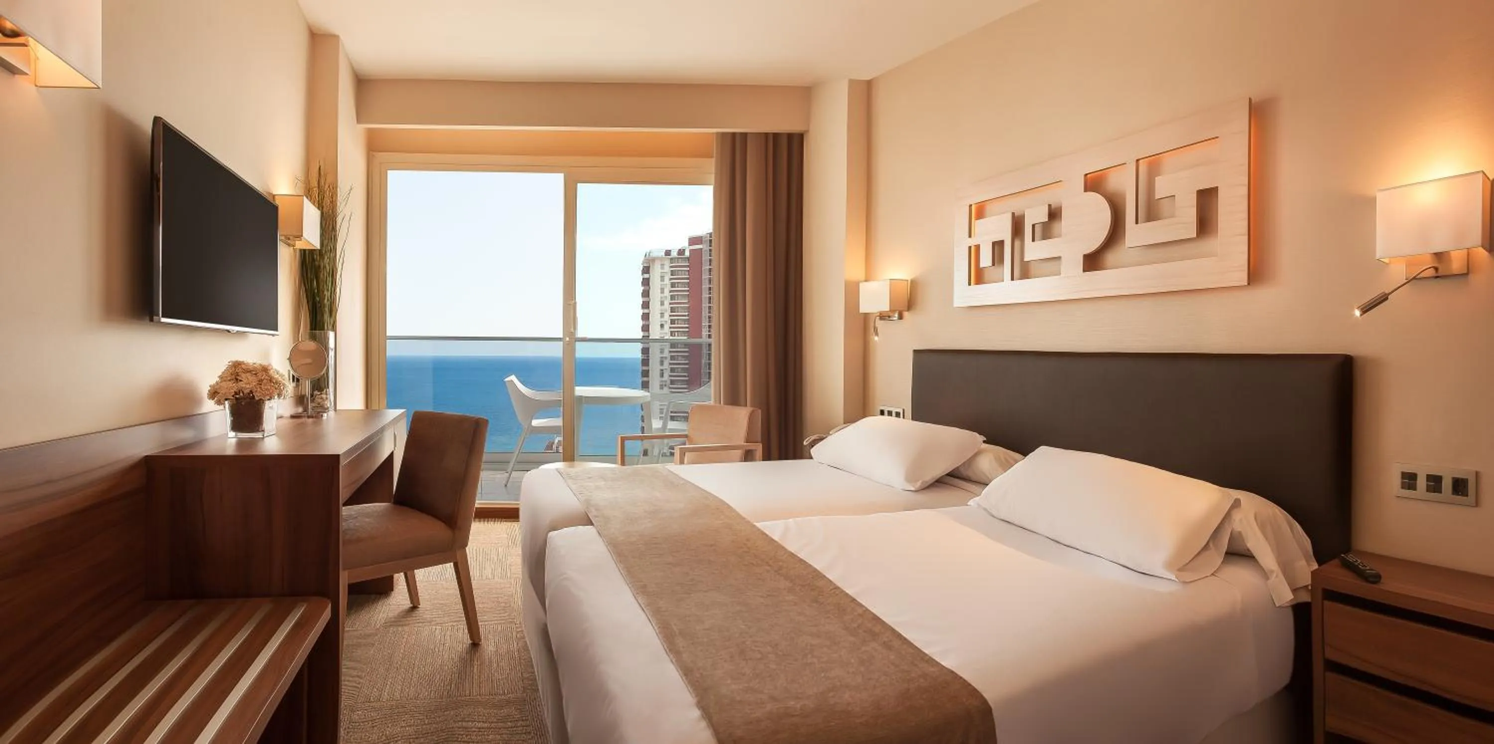 Day, Bed in Hotel Don Pancho - Designed for Adults