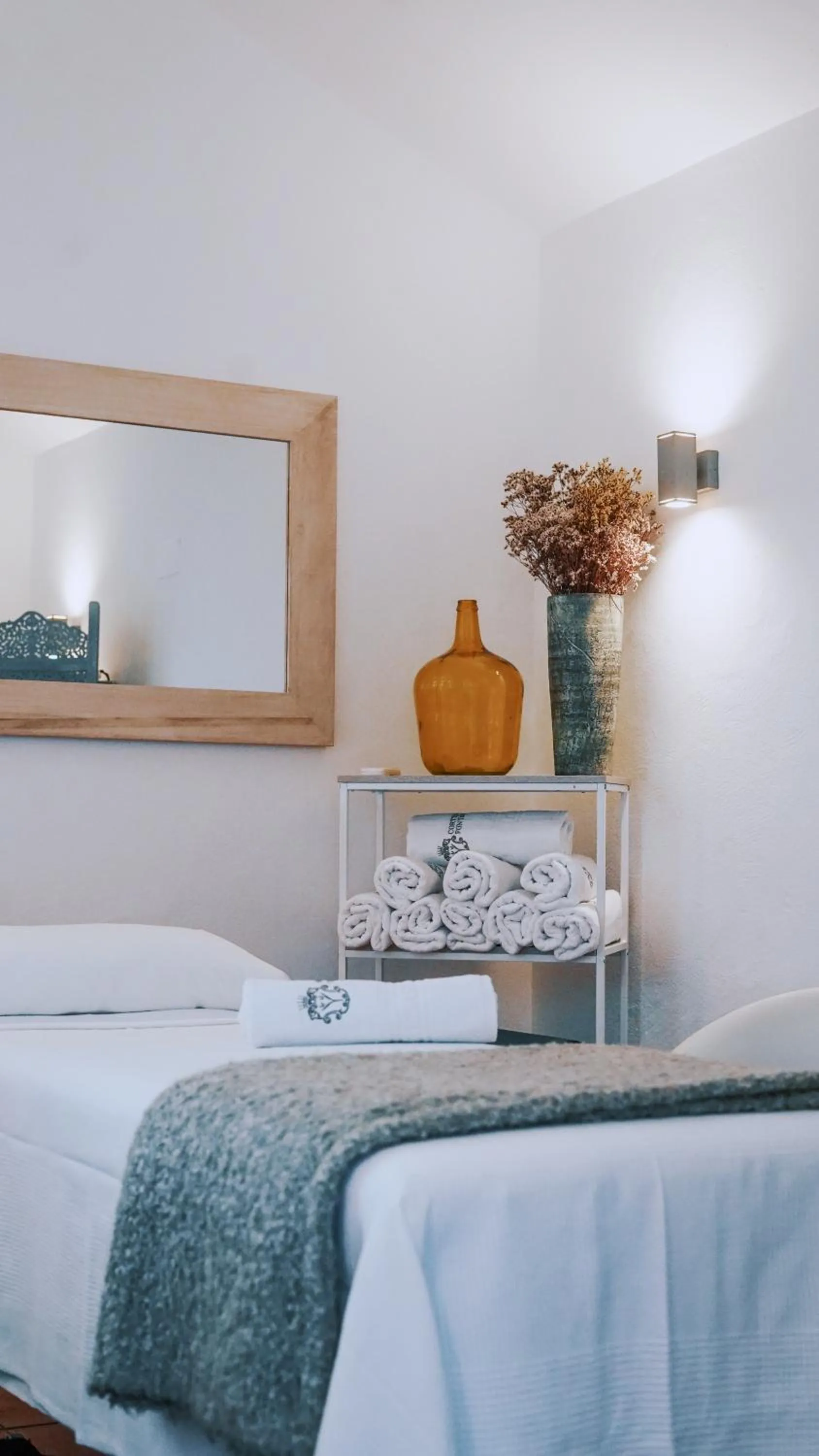 Massage, Bed in Suites Cortijo Fontanilla