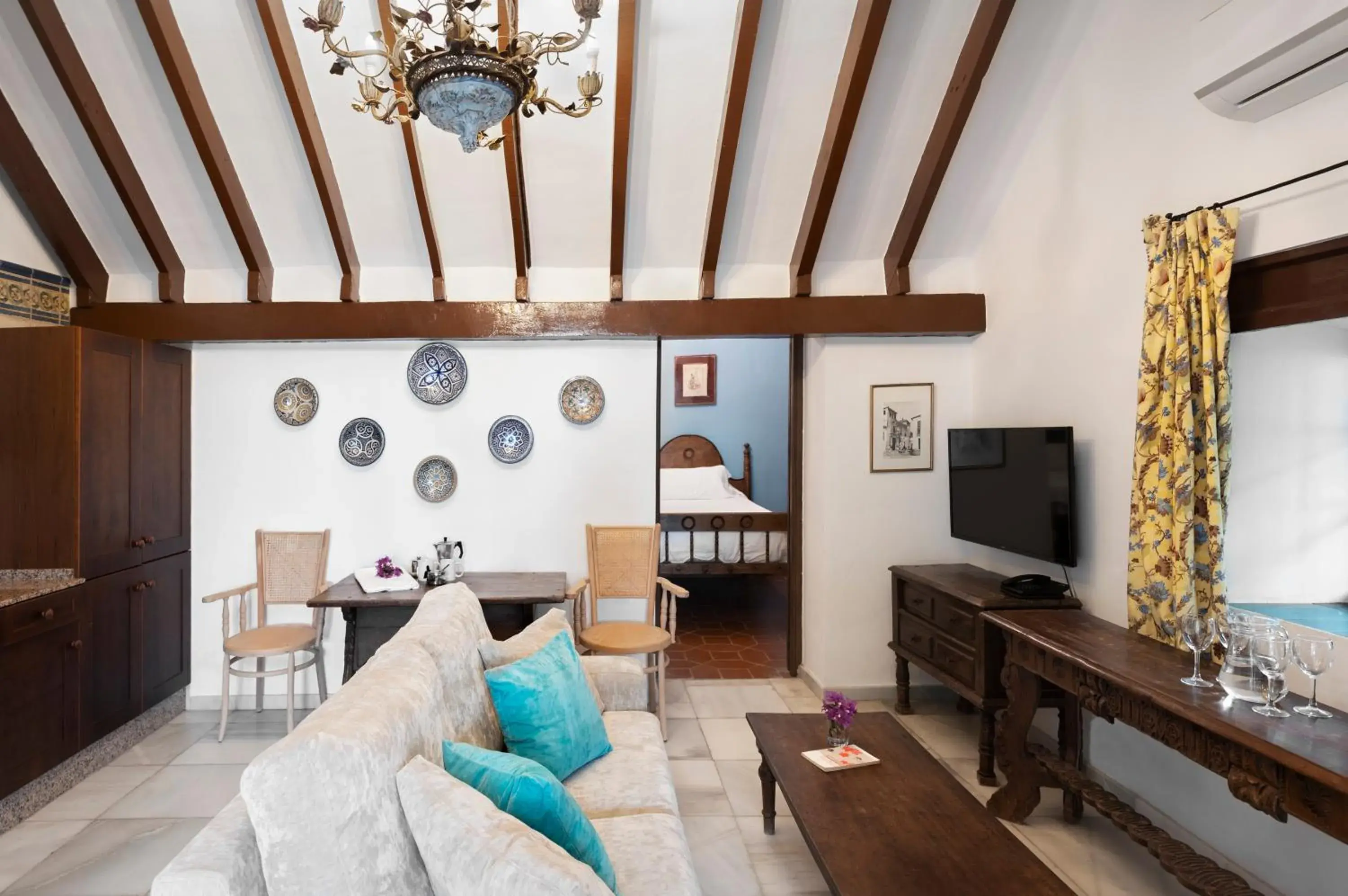 Living room in Suites Cortijo Fontanilla Living room in Suites Cortijo Fontanilla