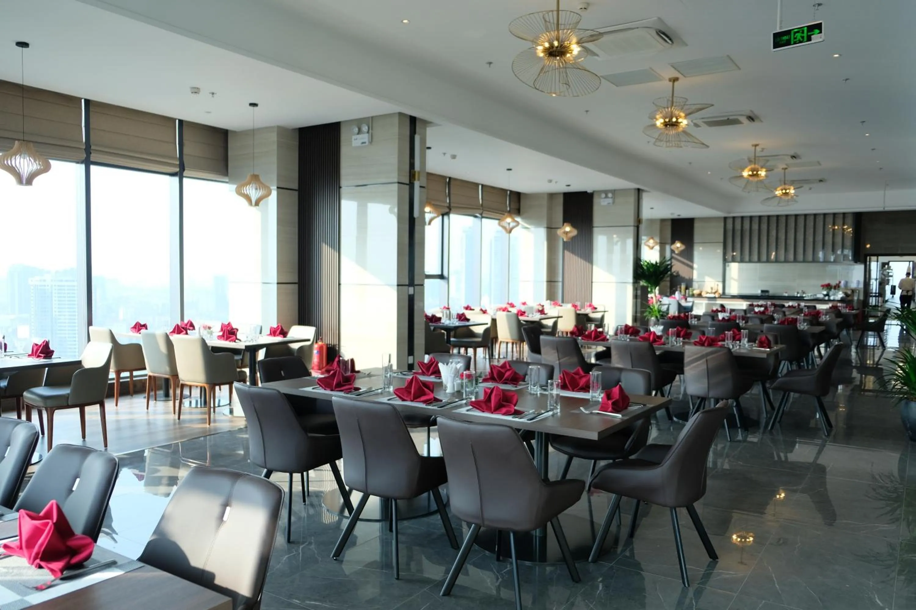 Restaurant/places to eat in Grand K Hotel Suites Hanoi