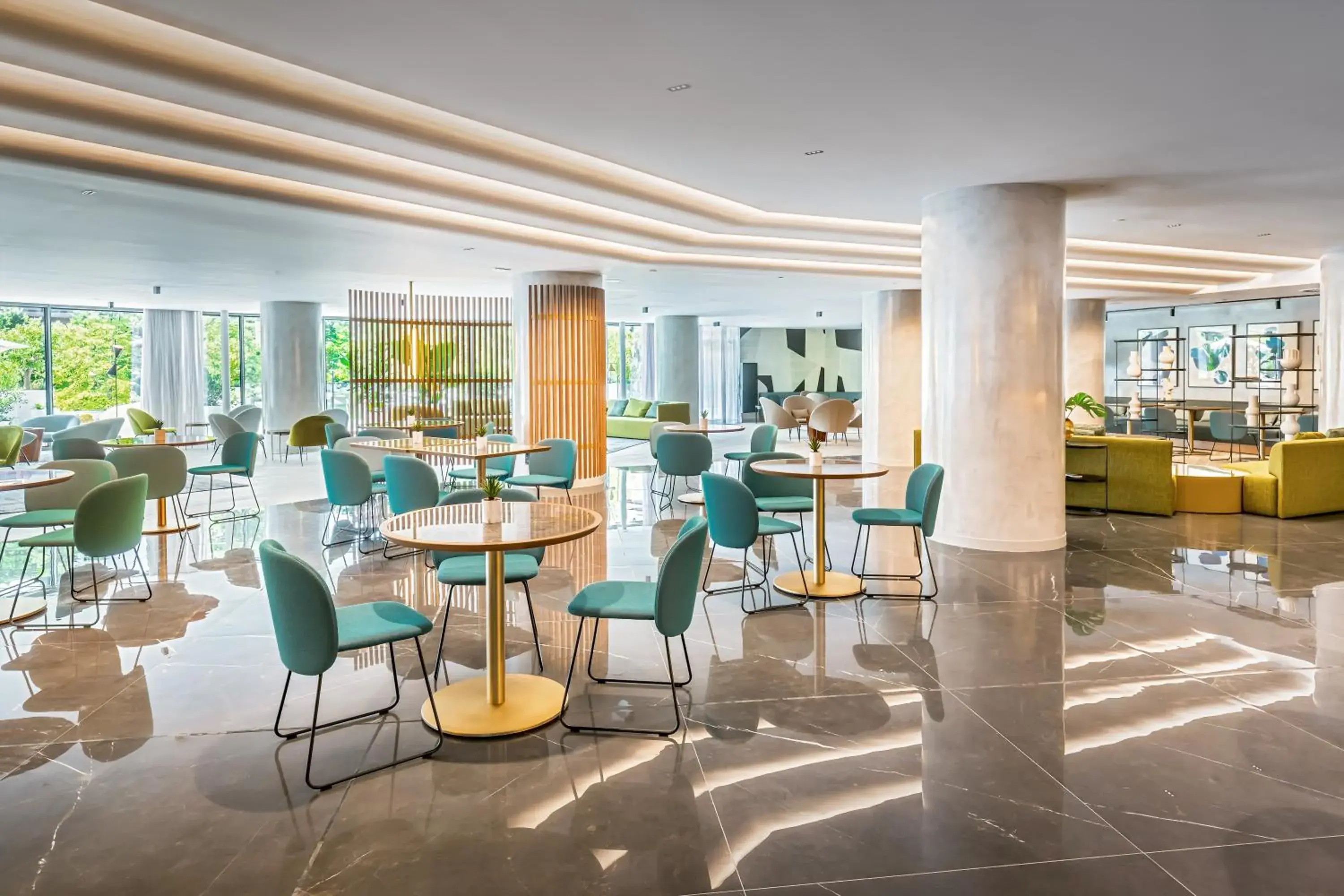 Lounge or bar in Barceló Costa Vasca Lounge or bar in Barceló Costa Vasca