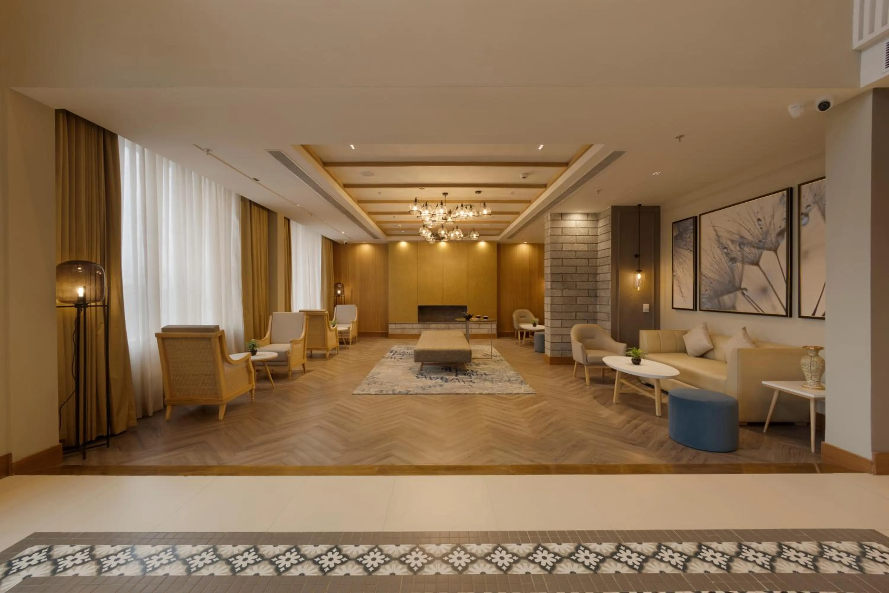 Lounge or bar in Sarovar Portico Srinagar