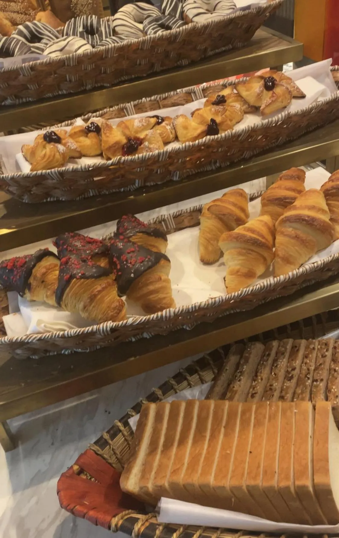 Food in Sarovar Portico Srinagar