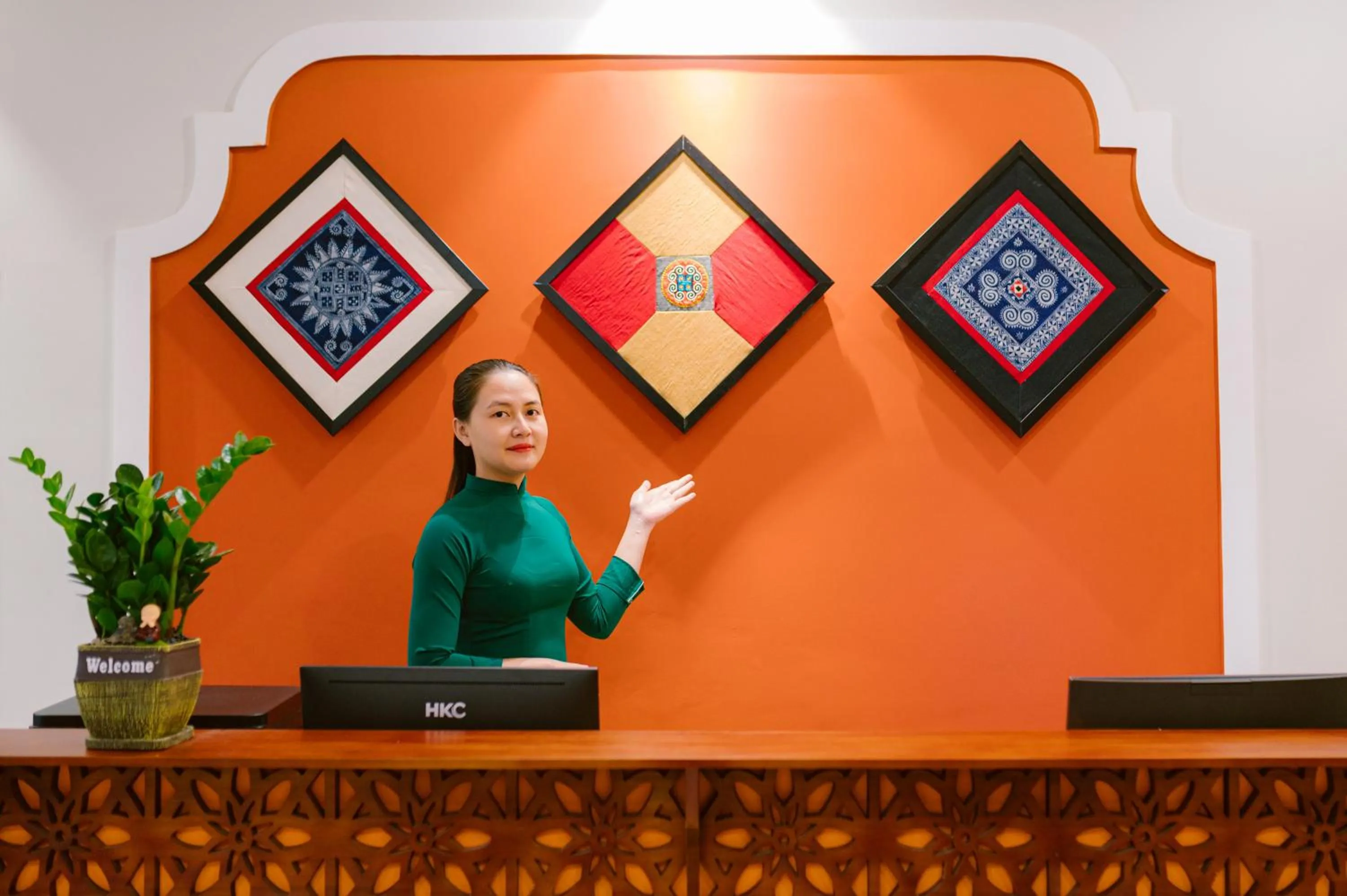 Lobby or reception in De'Colore Villa Hoi An
