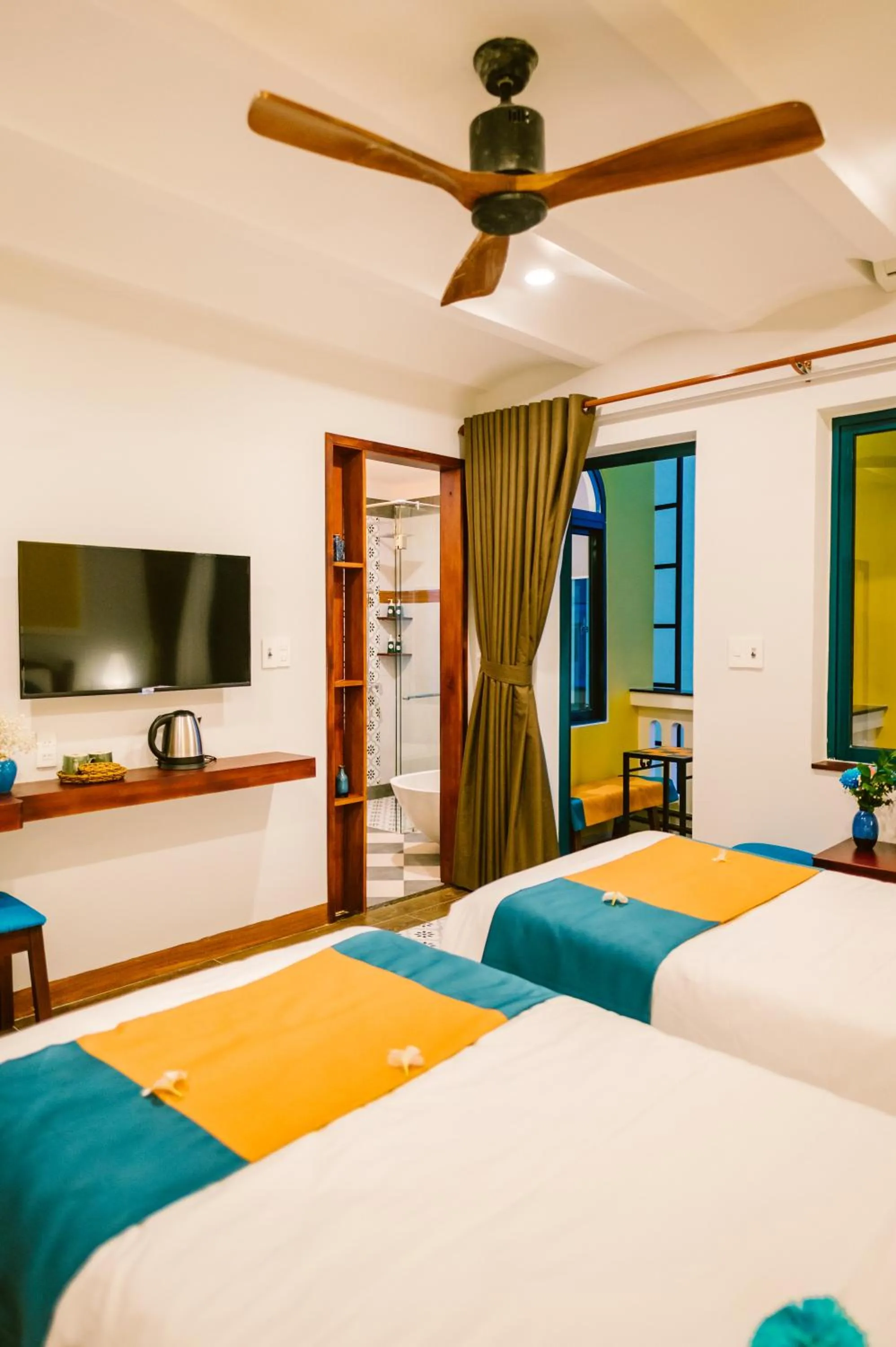 Bedroom, Bed in De'Colore Villa Hoi An