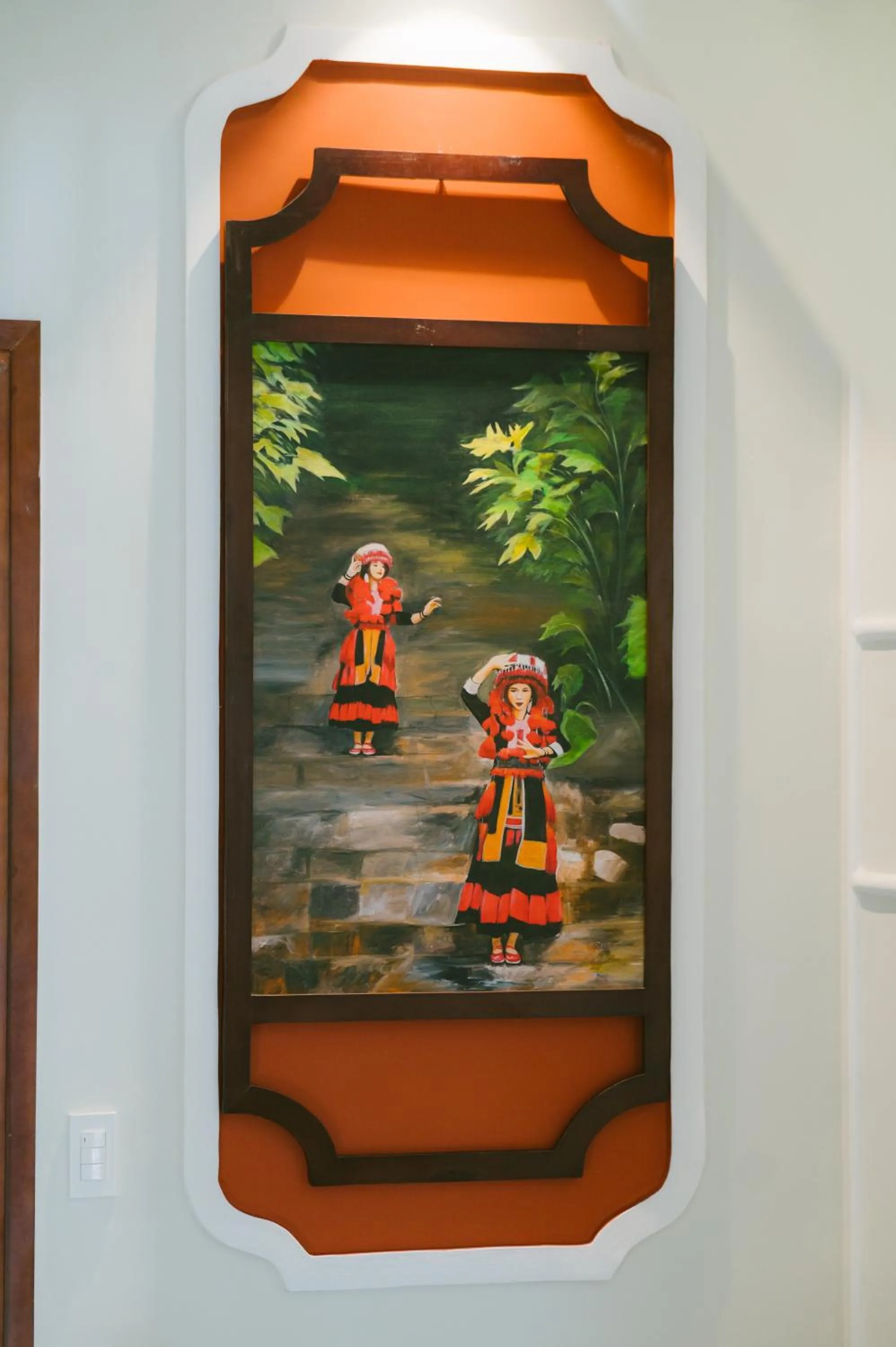 Decorative detail in De'Colore Villa Hoi An