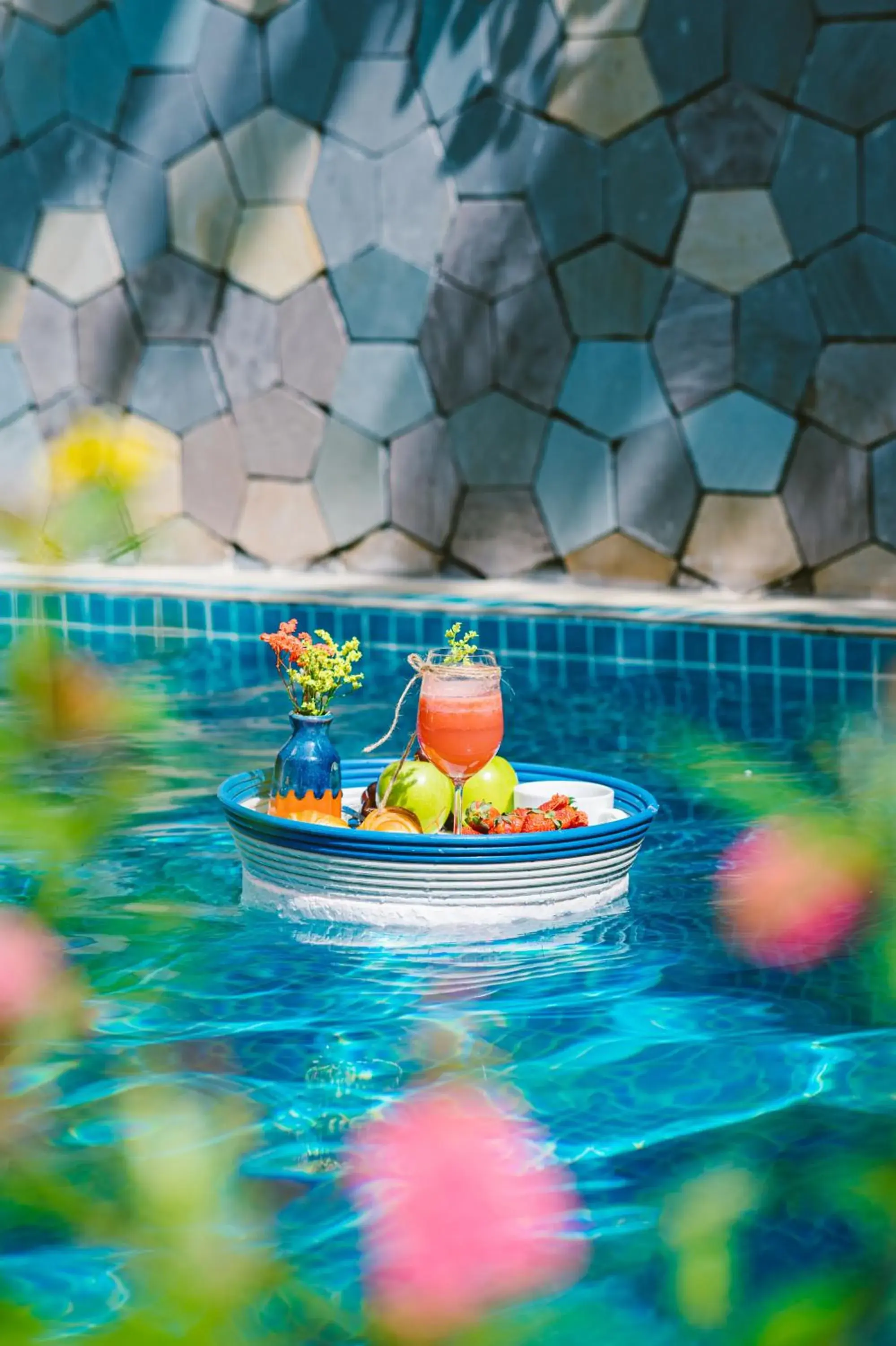 Food and drinks in De'Colore Villa Hoi An Food and drinks in De'Colore Villa Hoi An