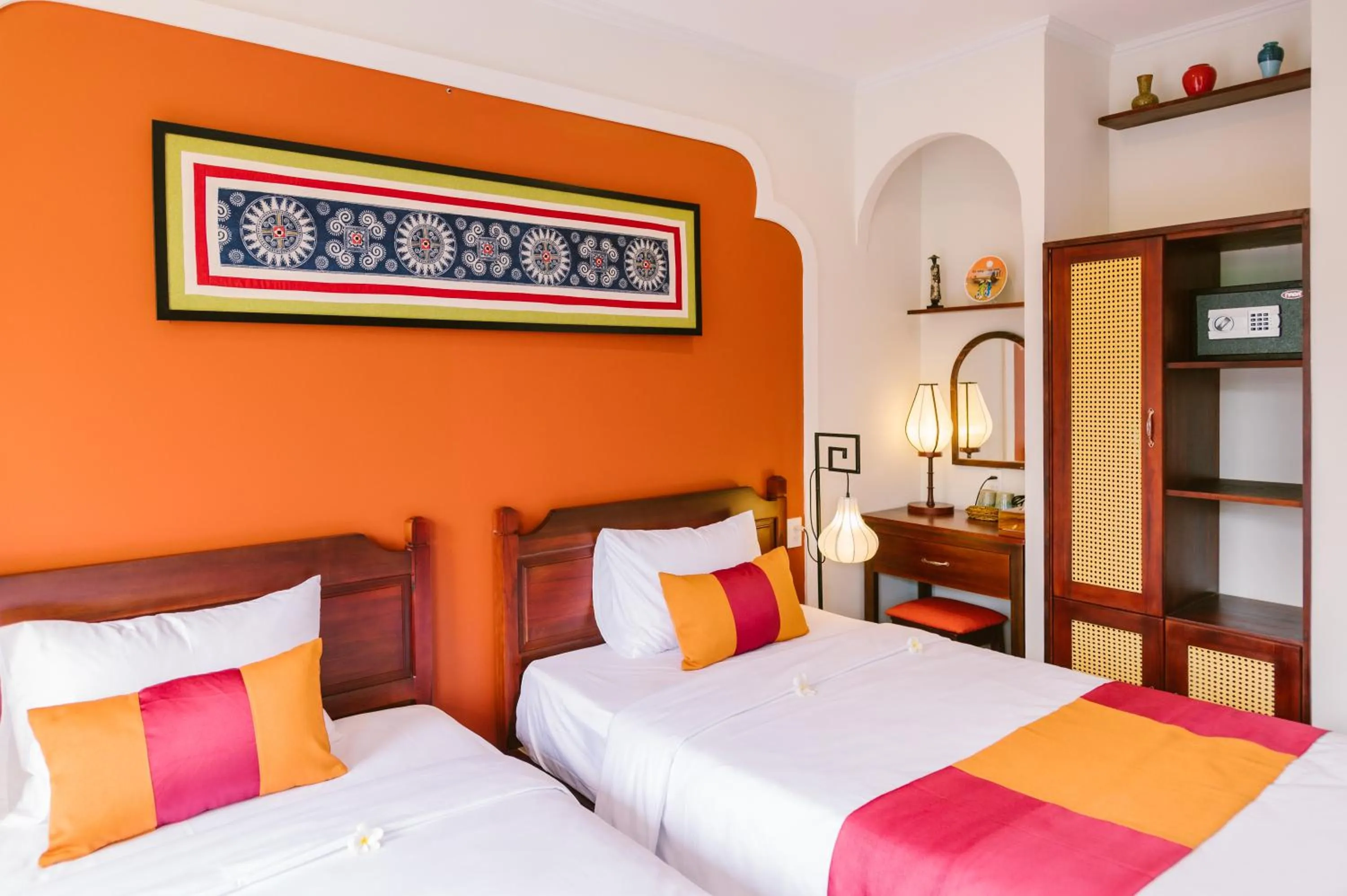 Bedroom, Bed in De'Colore Villa Hoi An