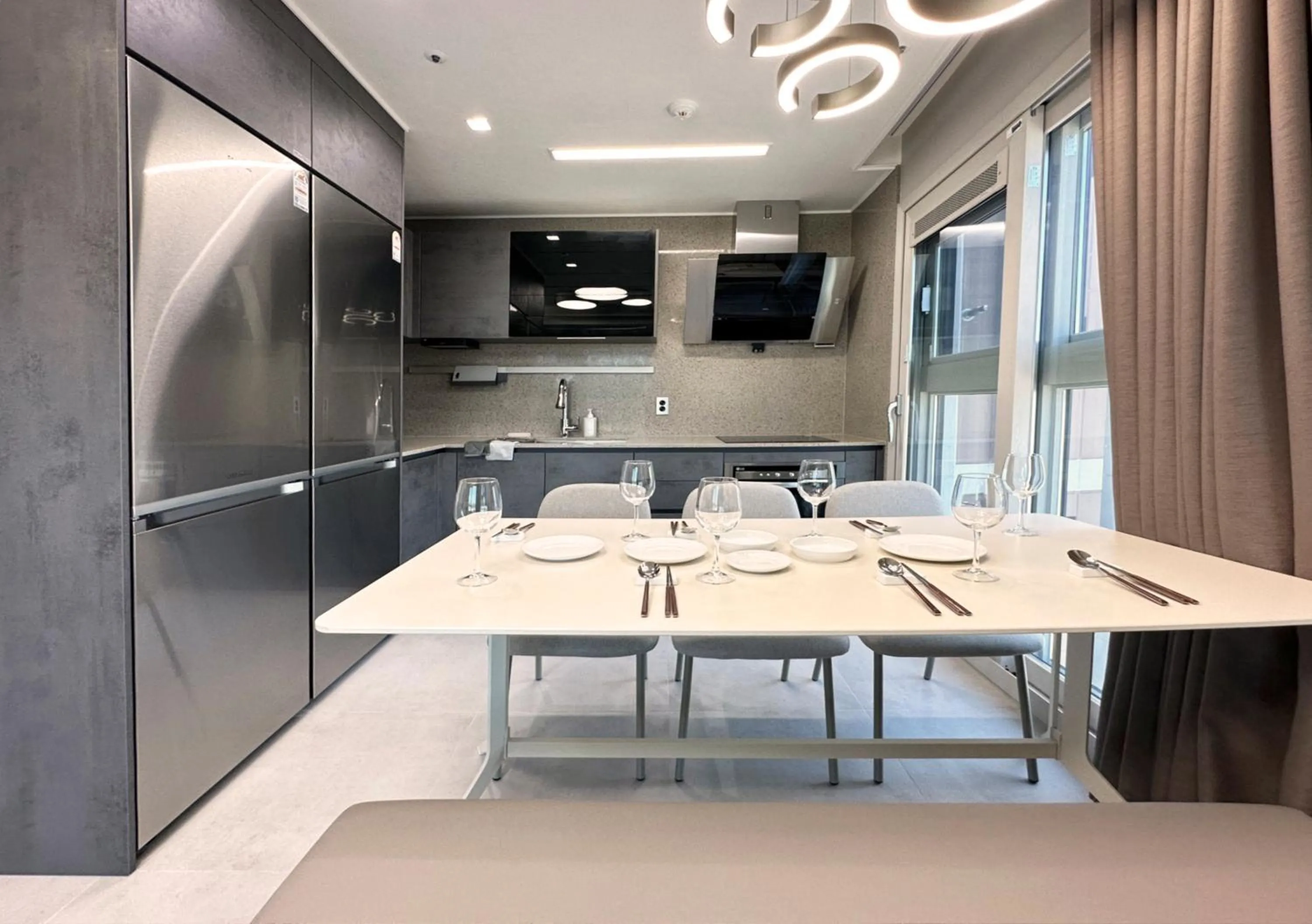 Kitchen or kitchenette in Y COLLECTION by UH FLAT OSIRIA