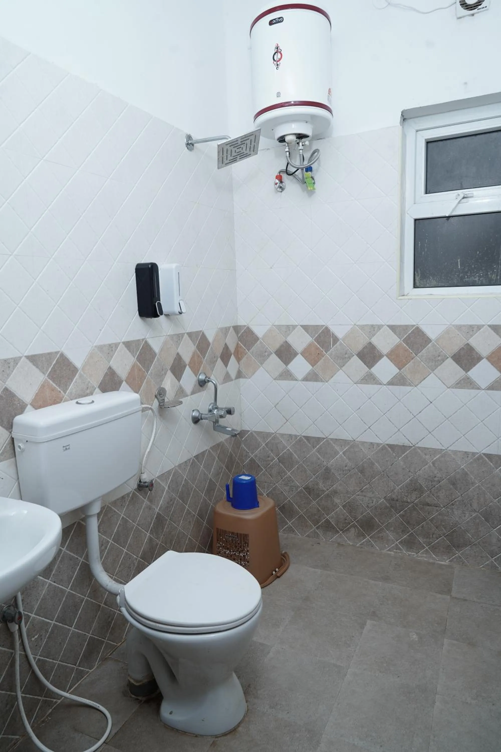 Toilet in Tea Leaf Stays by Brown Tree Resorts