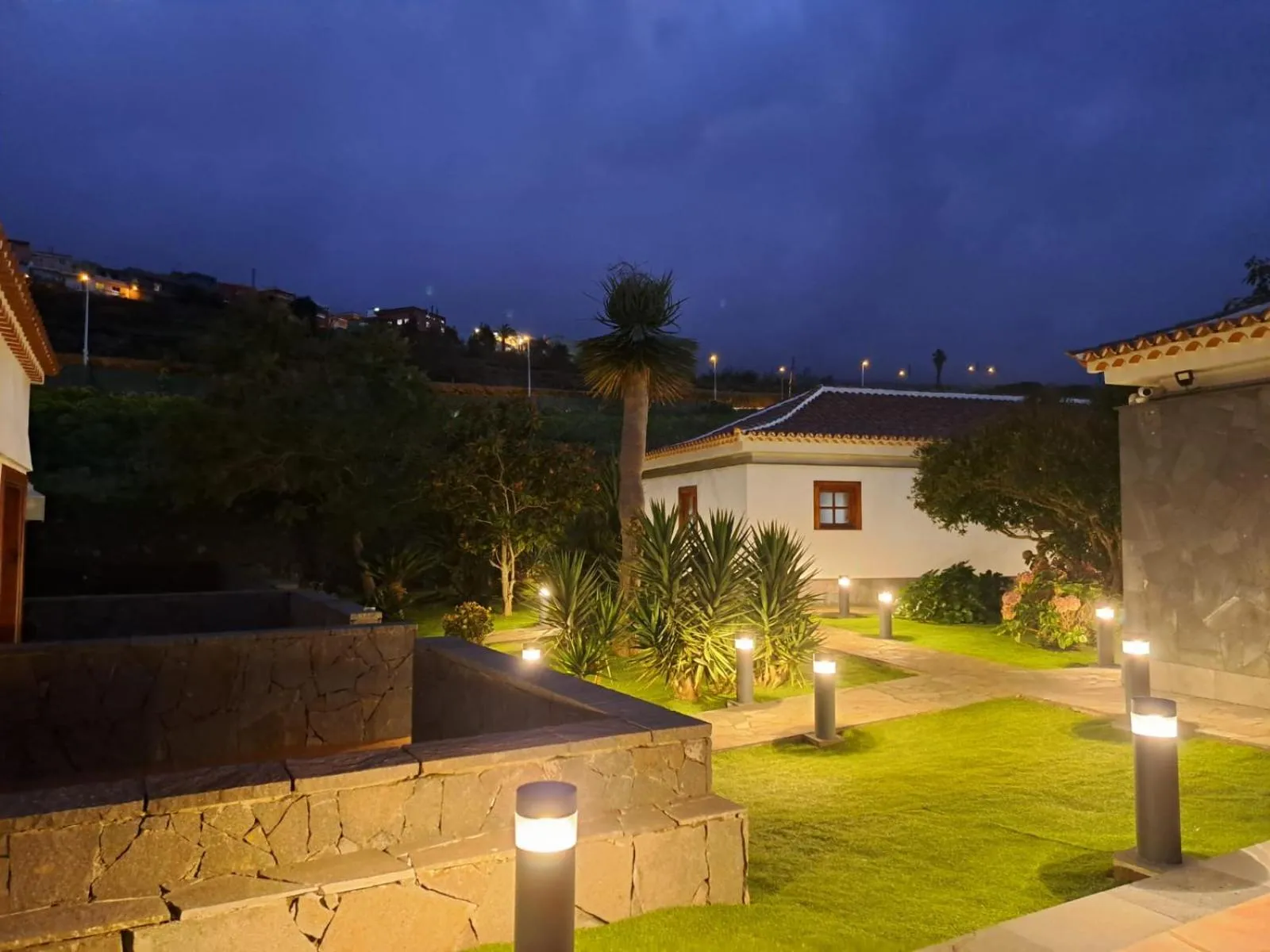 Night in Hotel Rural Casablanca