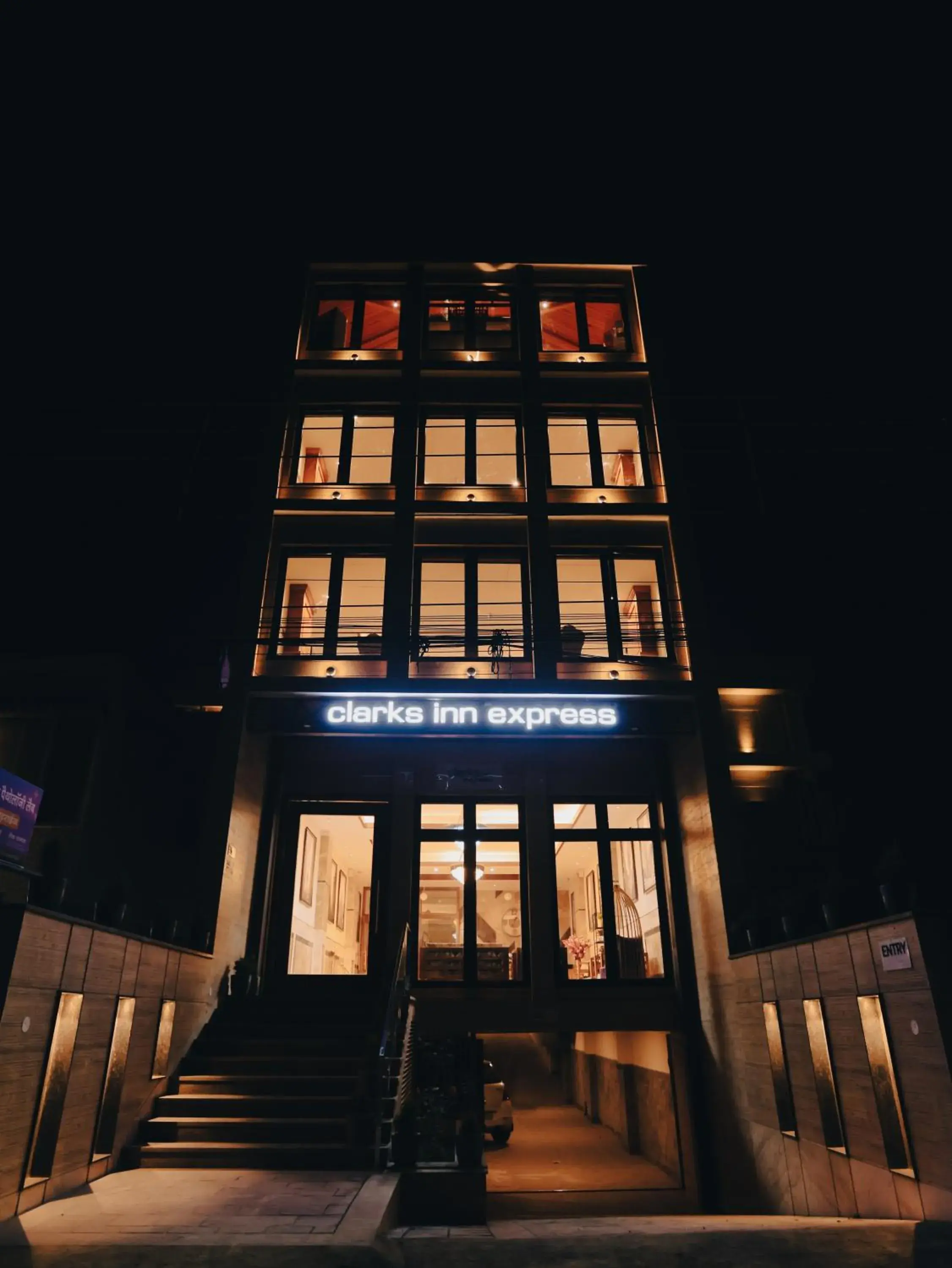 Property building in Clarks Inn Express, Dehradun Property building in Clarks Inn Express, Dehradun