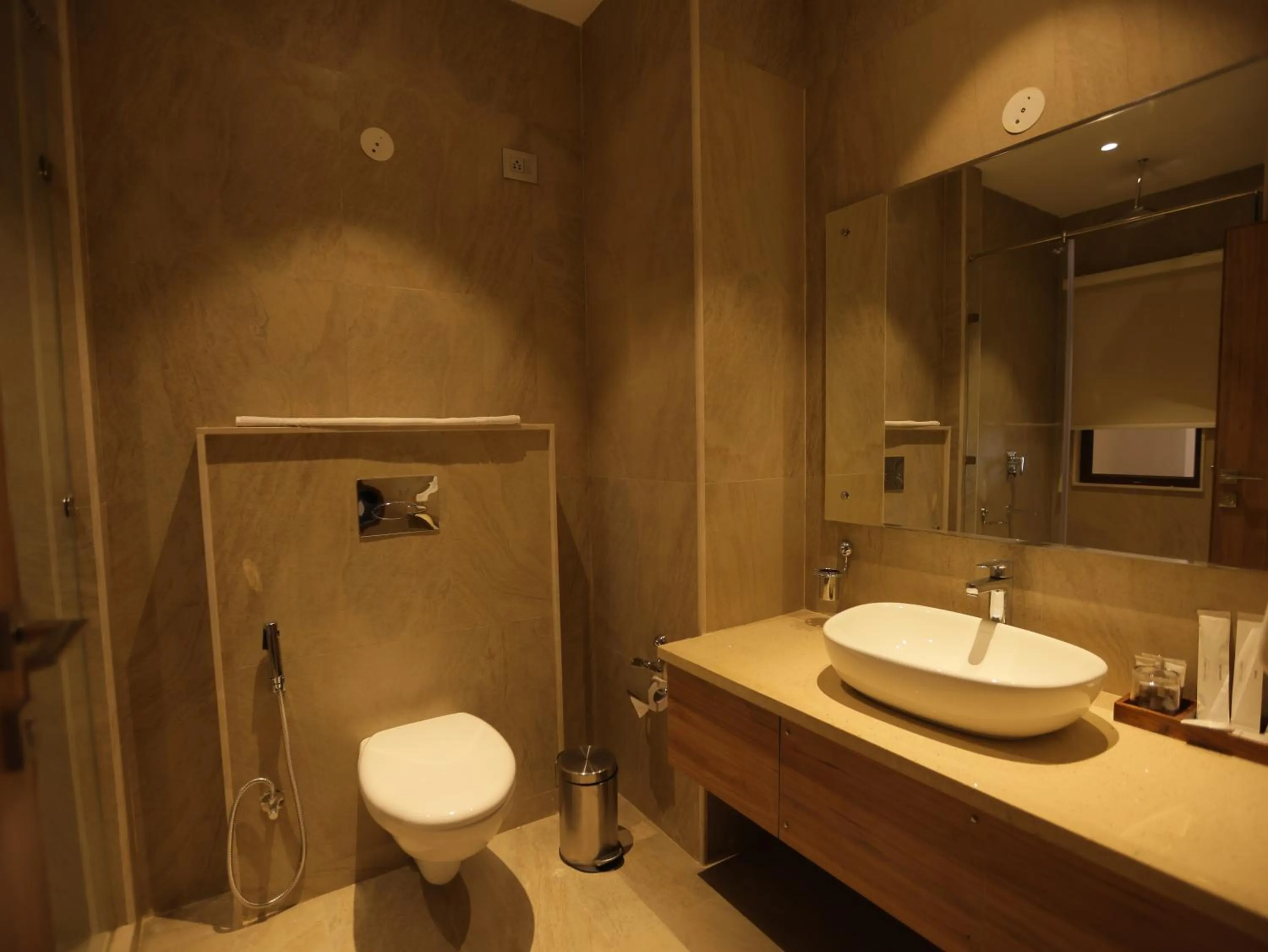 Clarks Inn Express, Dehradun