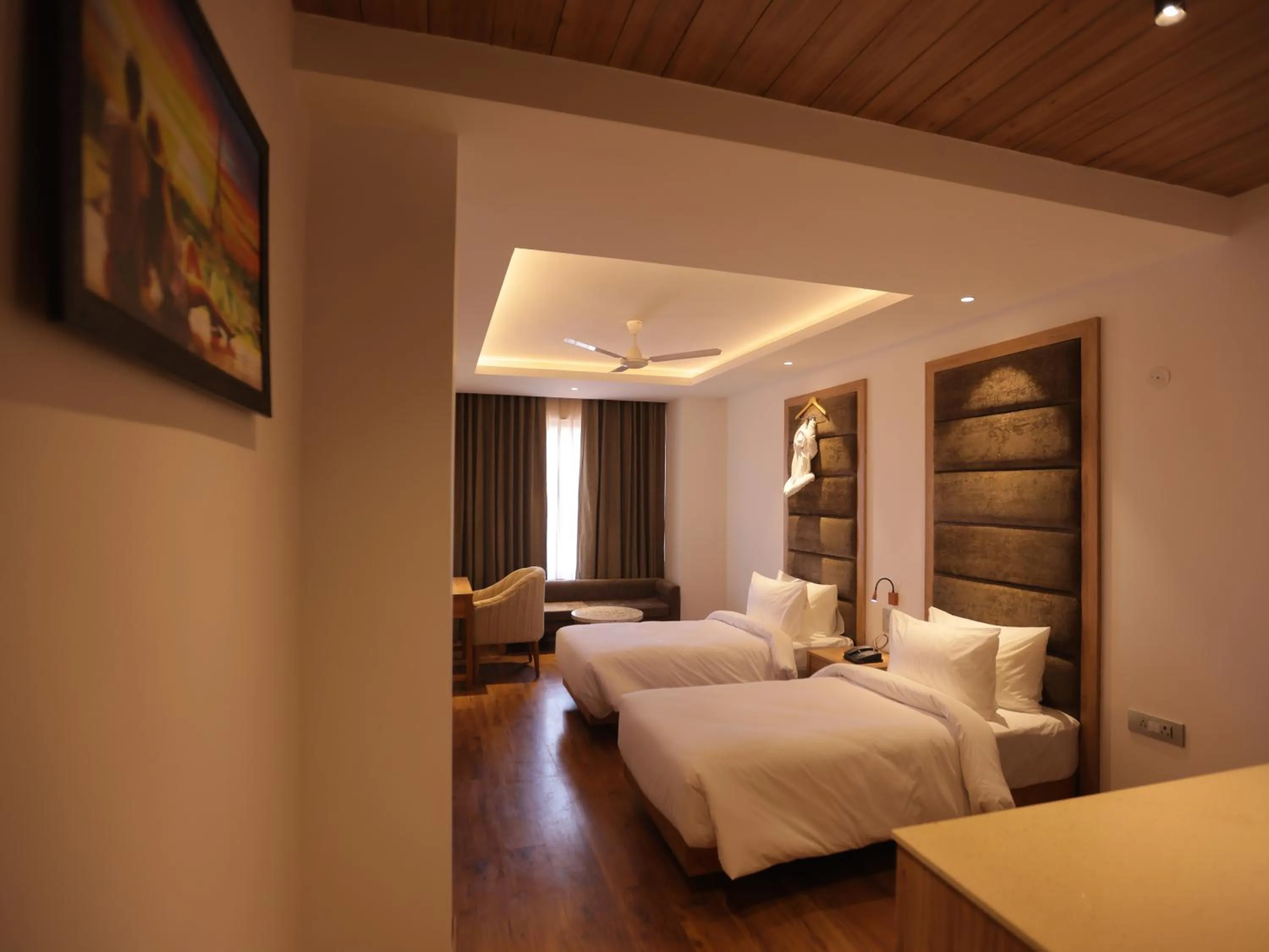 Bed in Clarks Inn Express, Dehradun