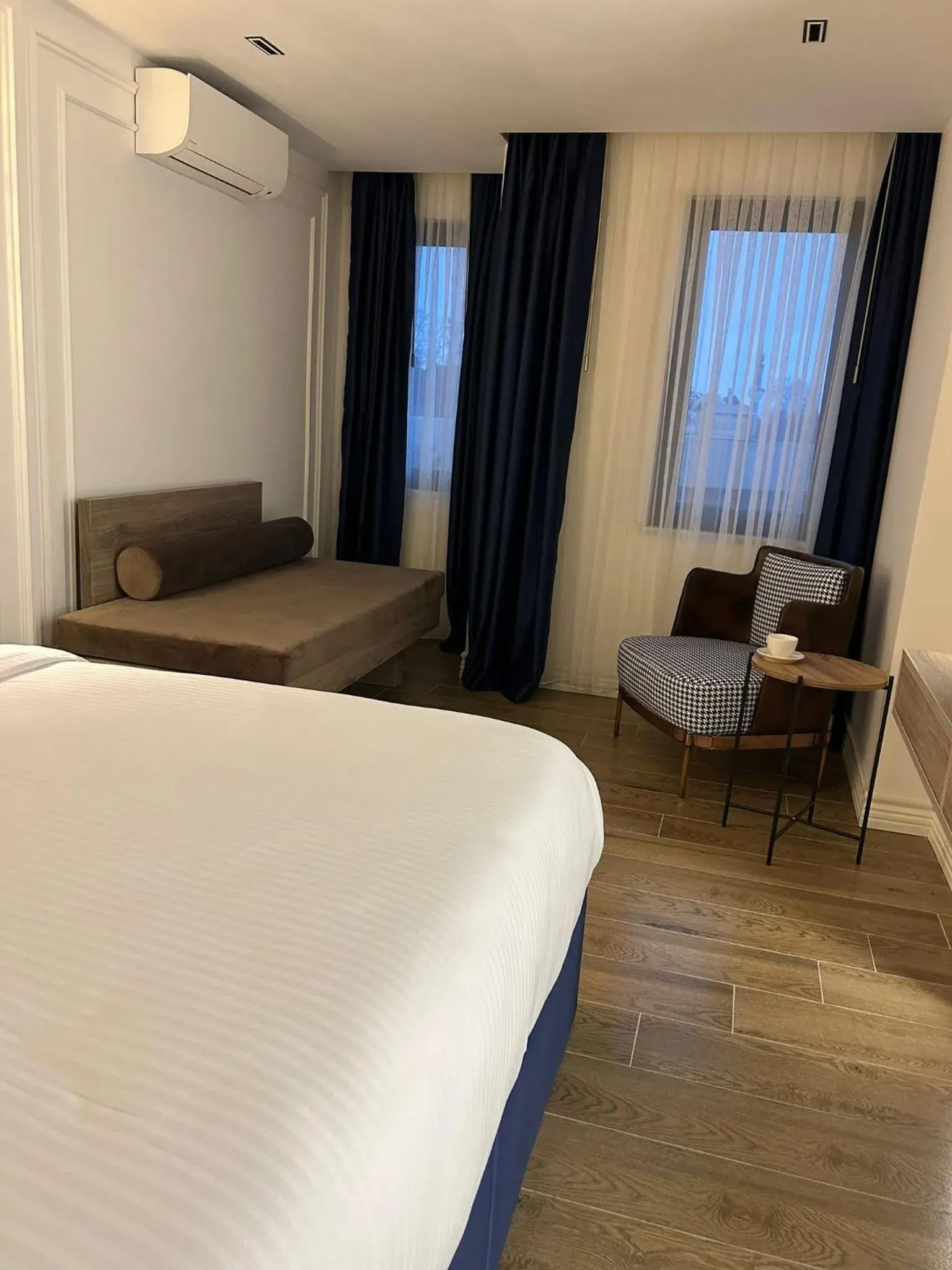 Deluxe Double or Twin Room in Prime Bosphorus Hotel Deluxe Double or Twin Room in Prime Bosphorus Hotel