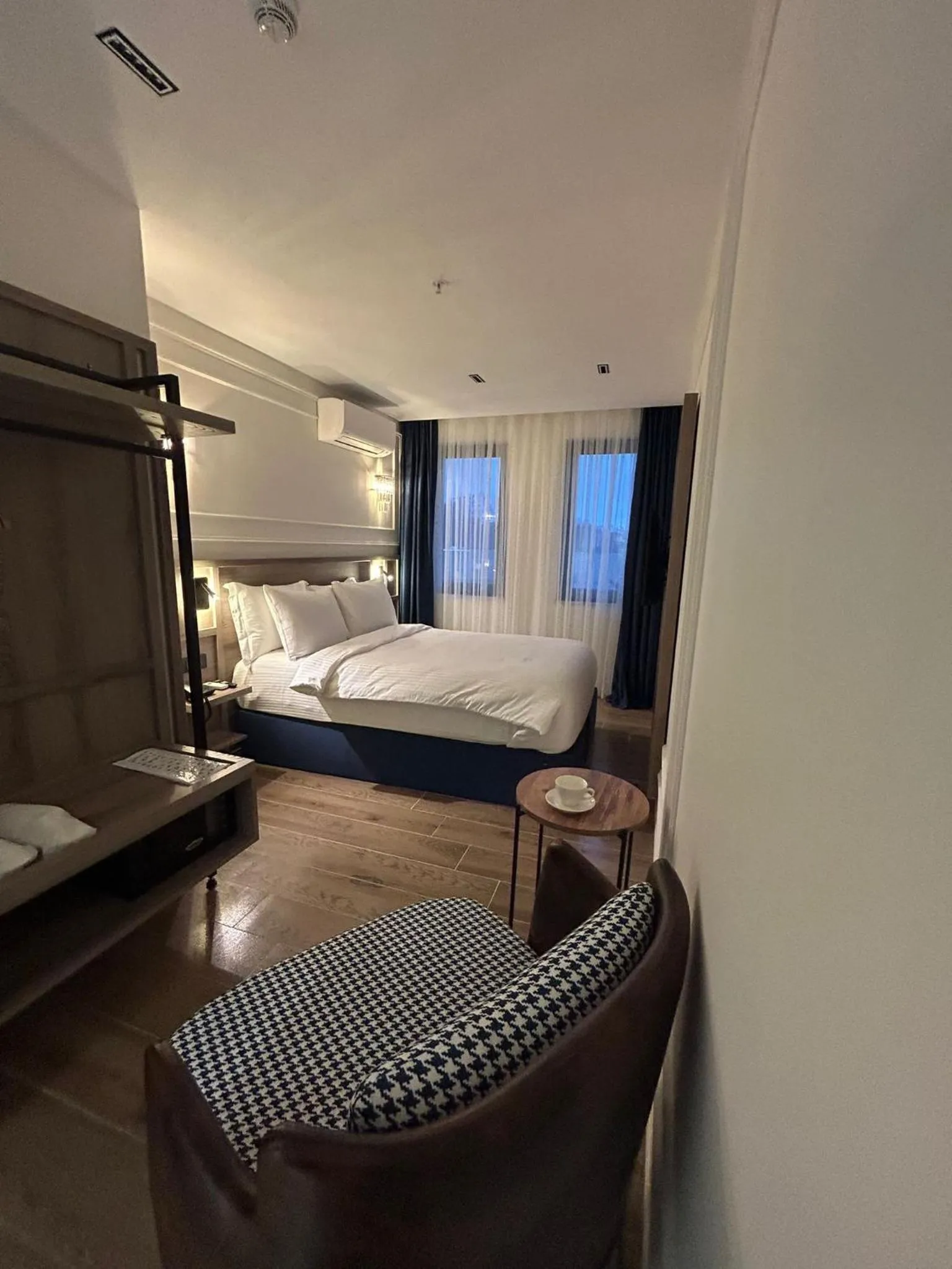 Bed in Prime Bosphorus Hotel