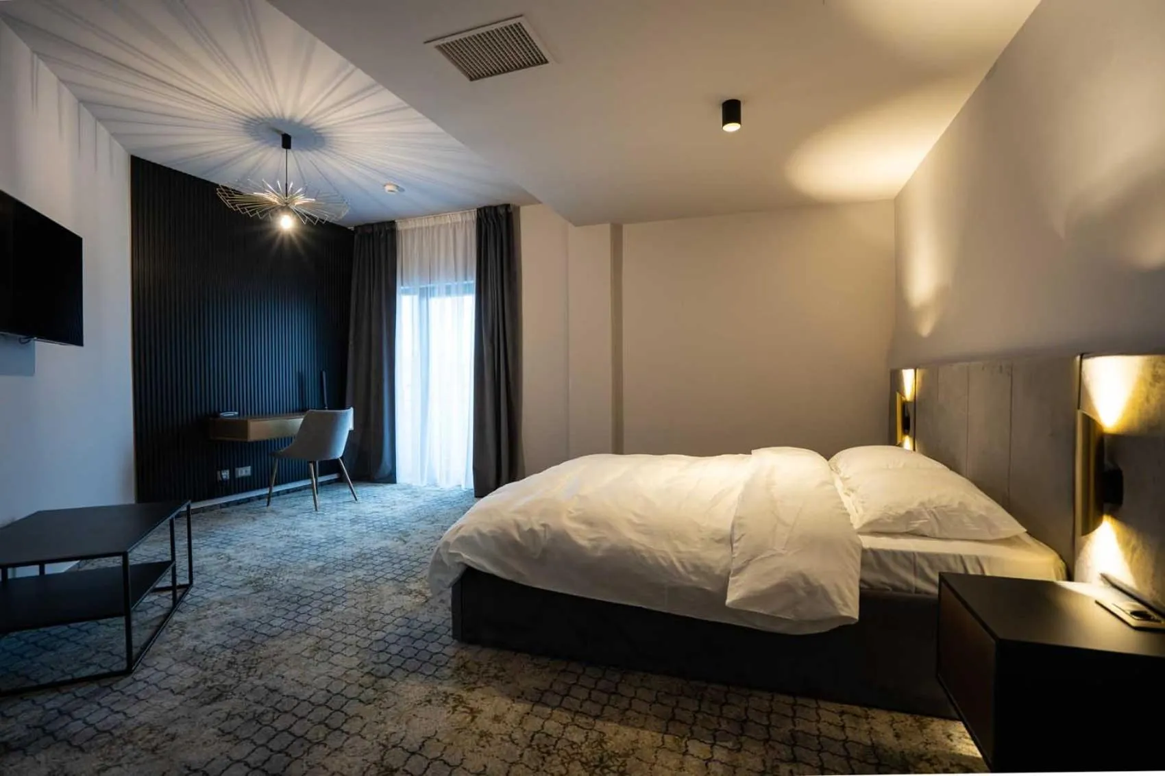 Bed in Hotel Cristal