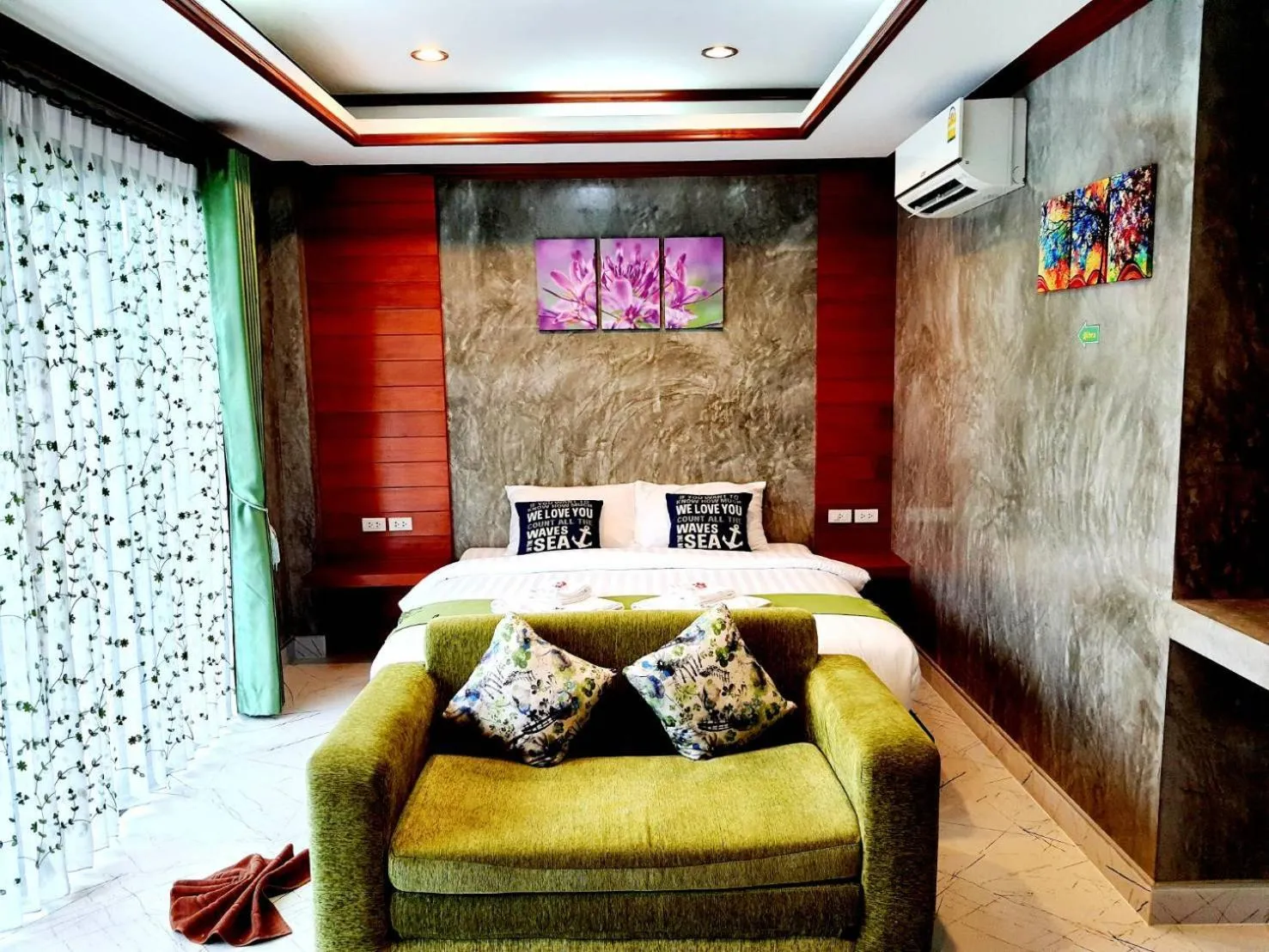 Bed in Areeya Phubeach Resort Coliving Coworking