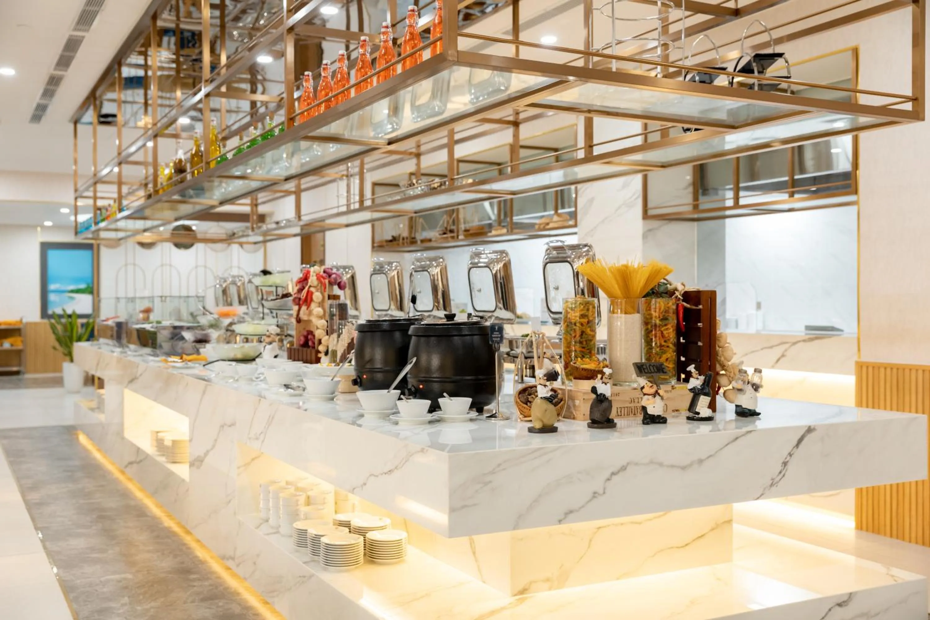 Restaurant/places to eat in Petro House Vung Tau - Block A