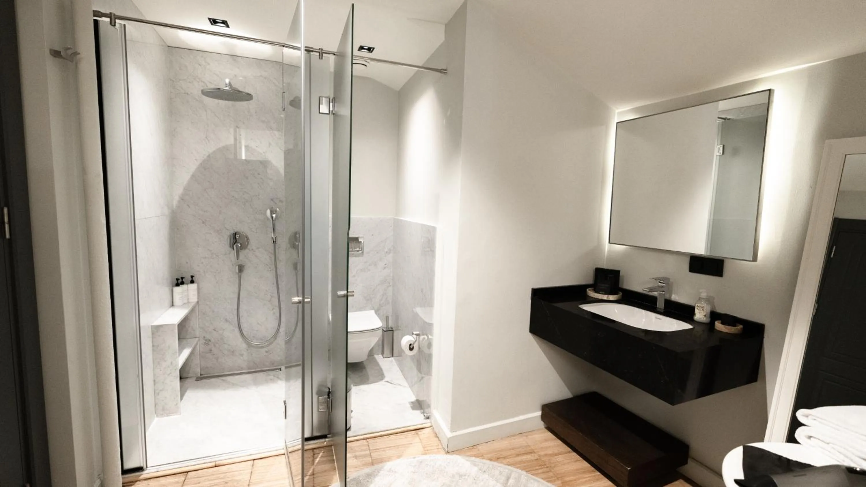 Bathroom in DeCamondo Residence