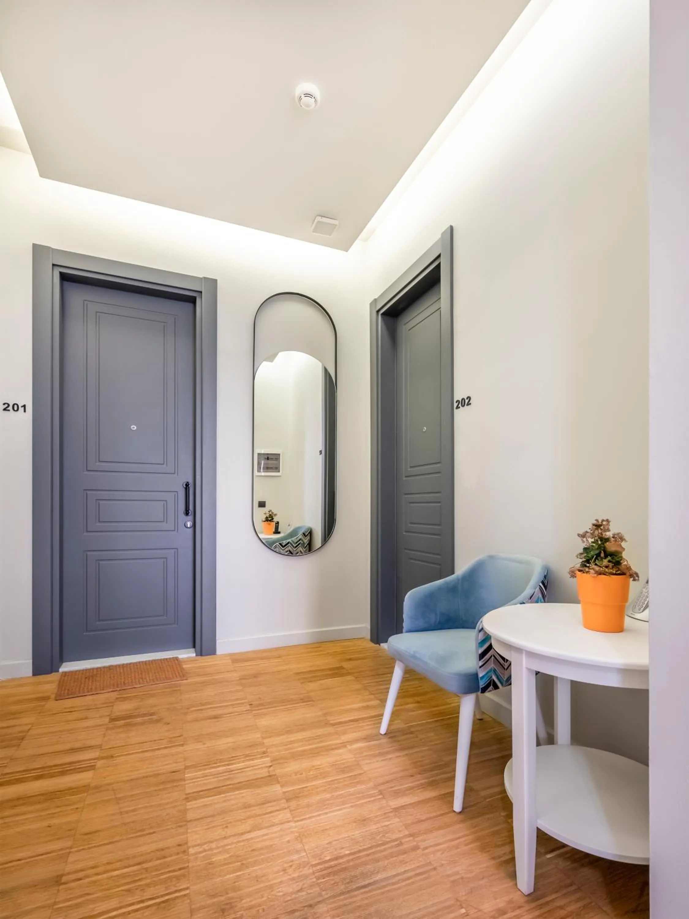 Property building in DeCamondo Residence