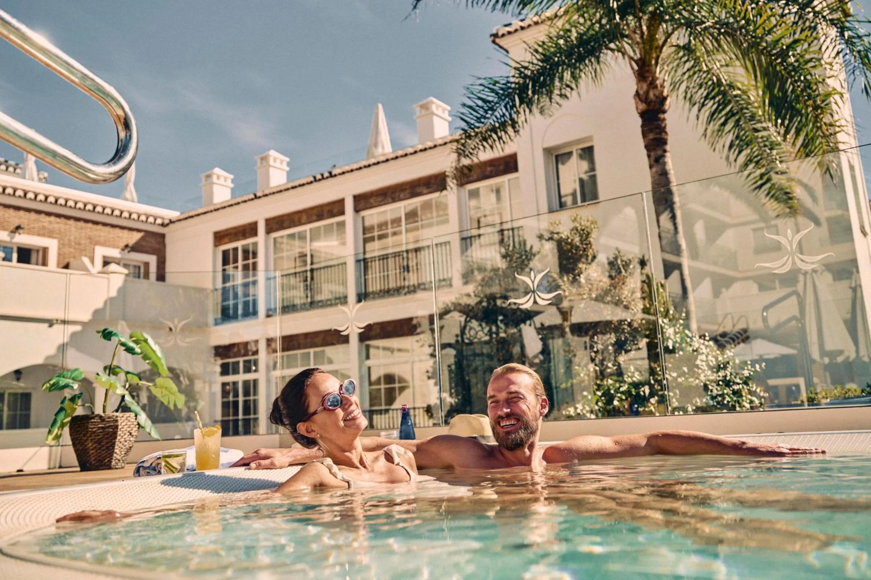 Swimming pool in Beneste Villa Flamenca Hotel