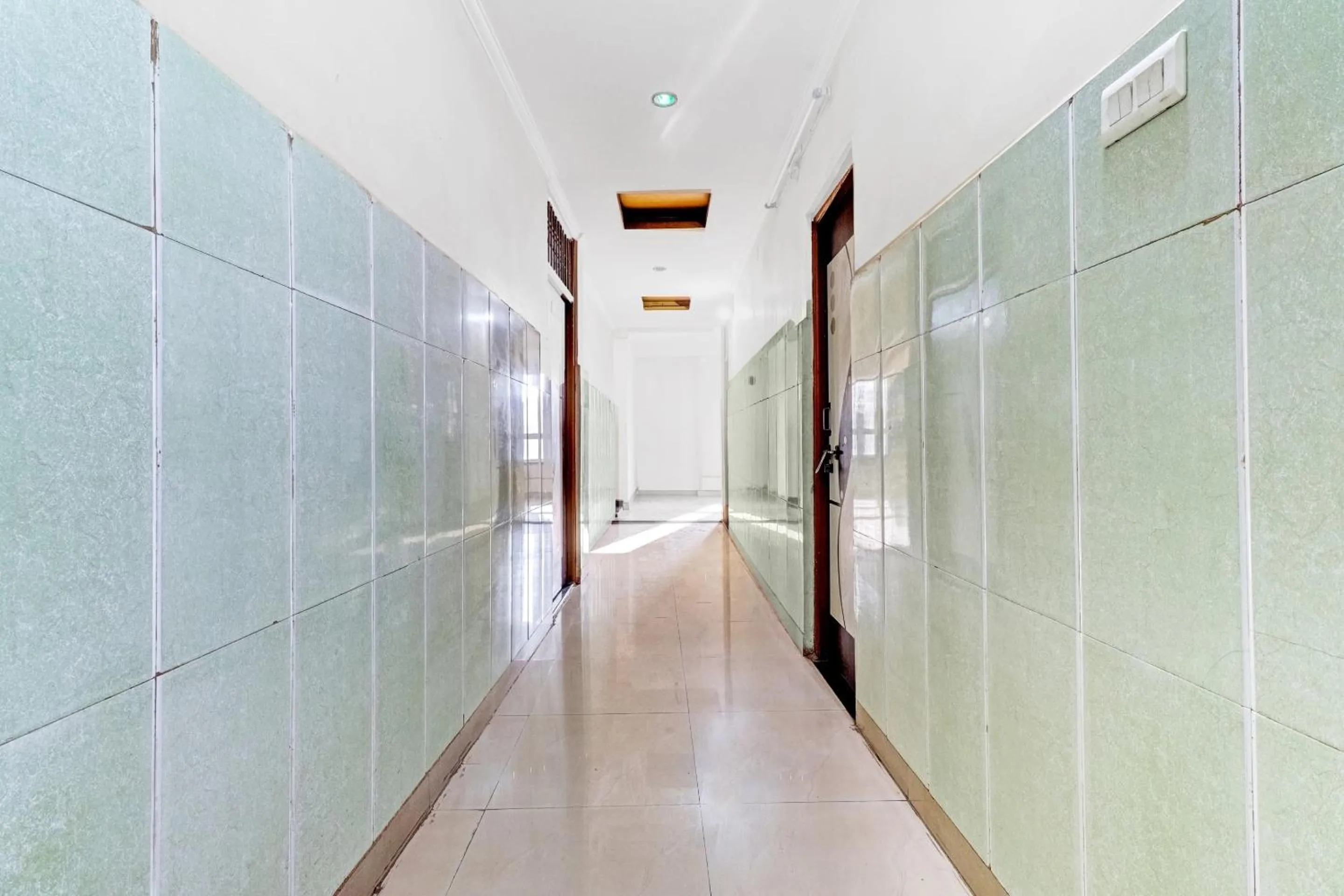 Lobby or reception in Hotel O Royal