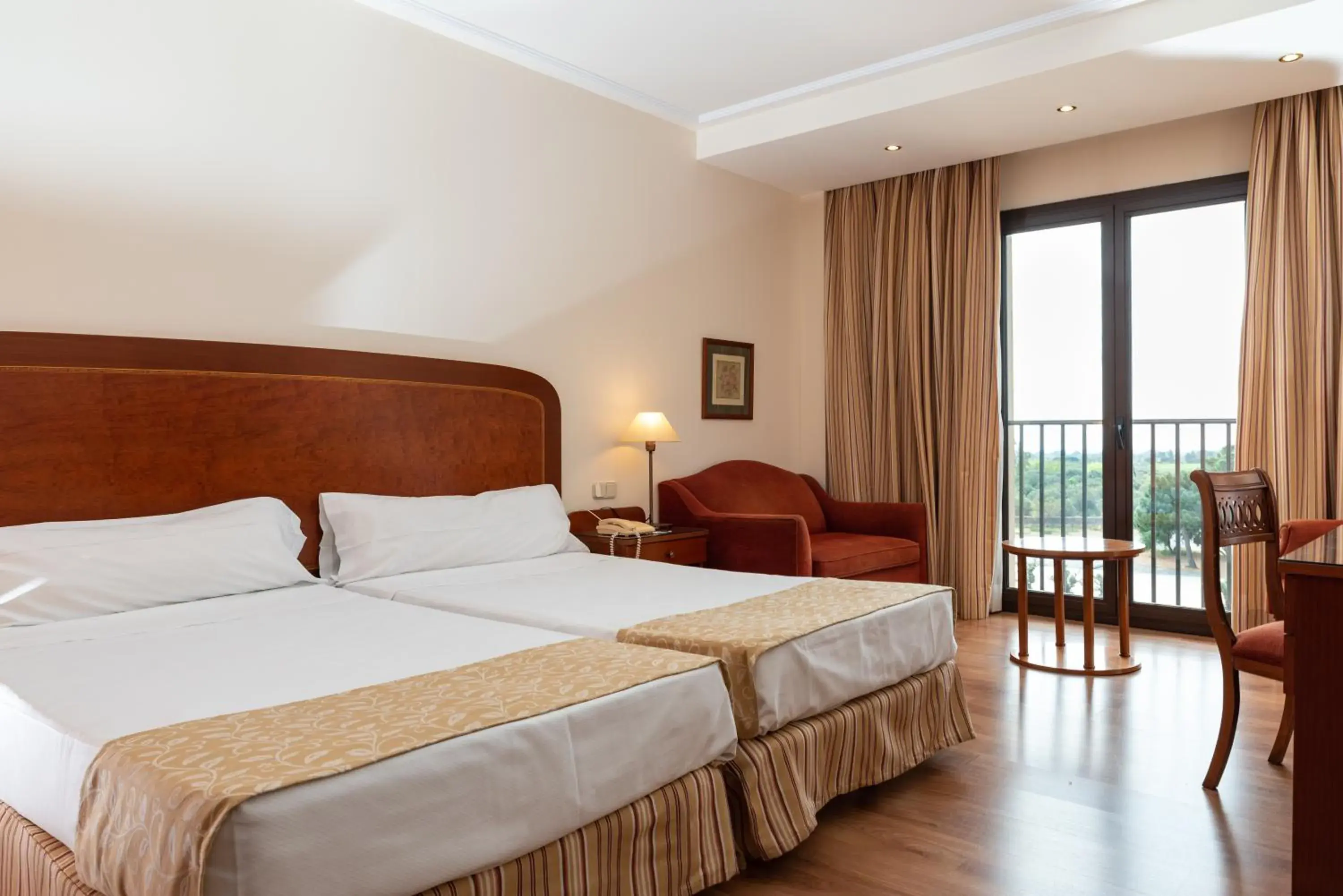 Deluxe Double or Twin Room with Garden View in Termes Montbrio Hotel & Spa Deluxe Double or Twin Room with Garden View in Termes Montbrio Hotel & Spa