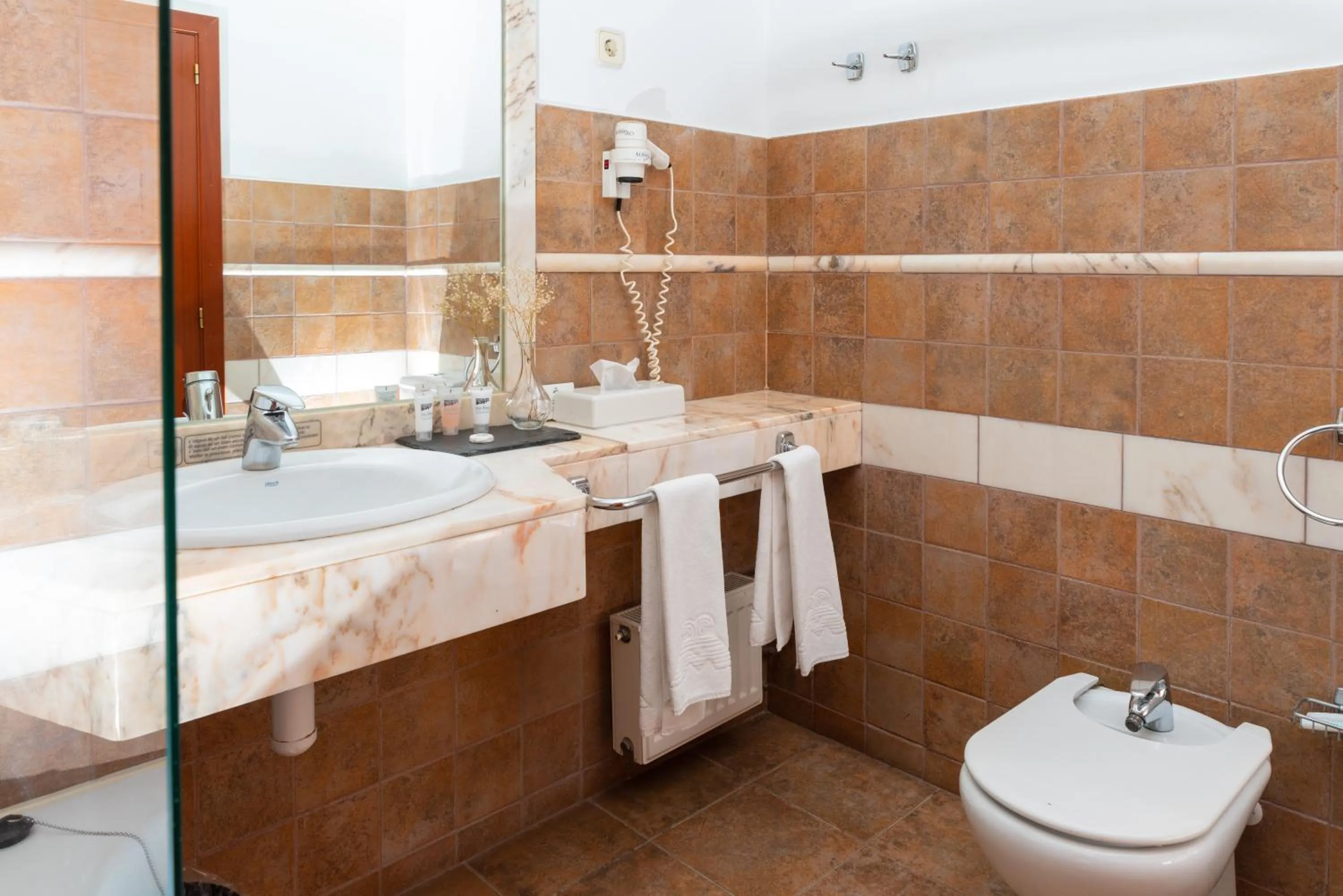 Bathroom in Termes Montbrio Hotel & Spa