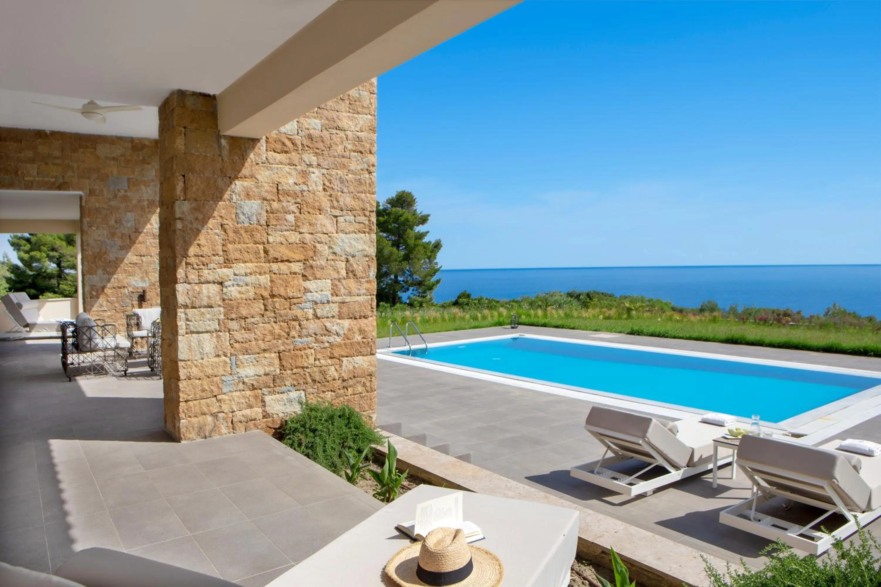 Balcony/Terrace in Ajul Luxury Hotel & Spa Resort, a Registry Collection Hotel