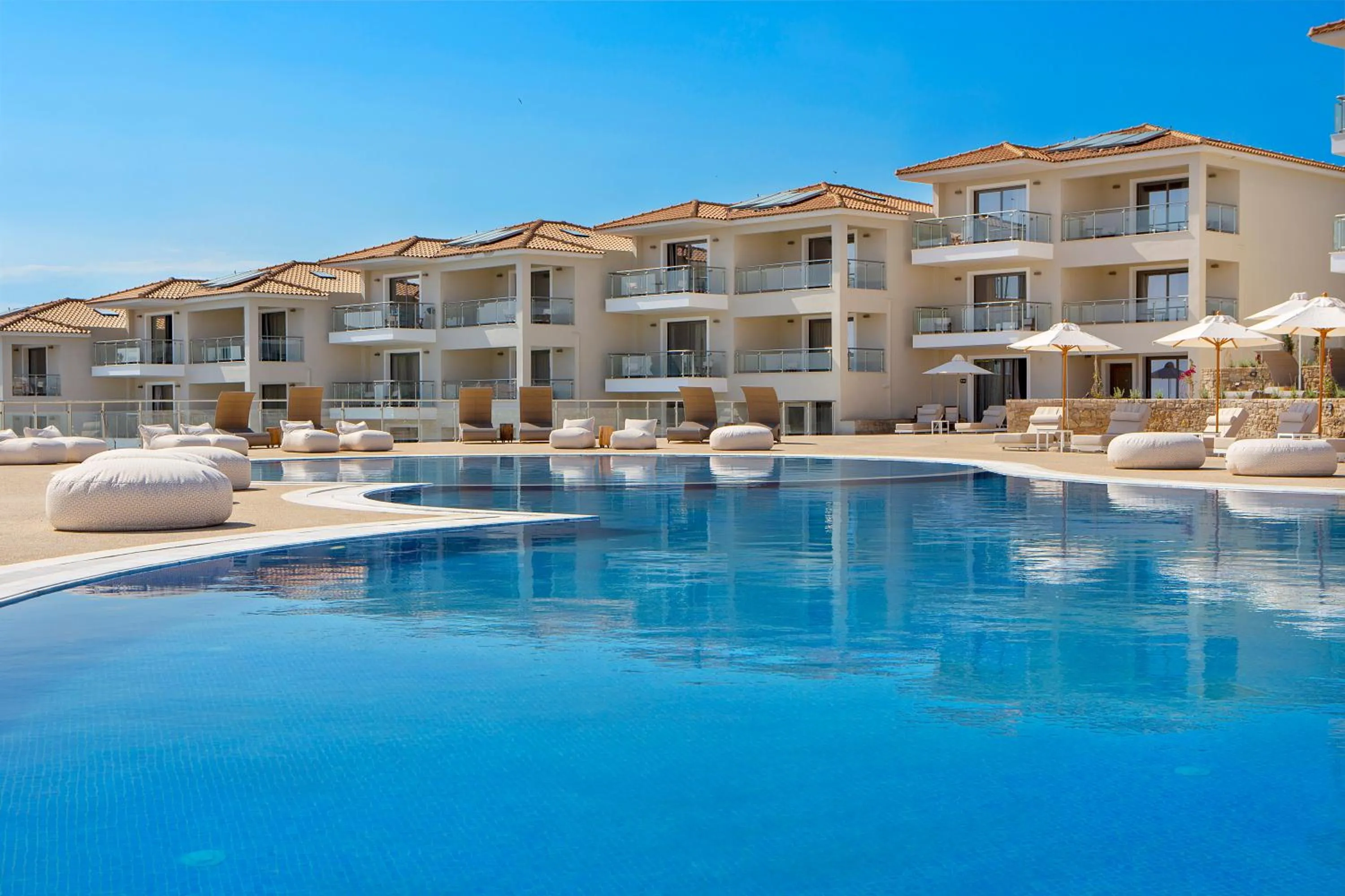 Property building in Ajul Luxury Hotel & Spa Resort, a Registry Collection Hotel