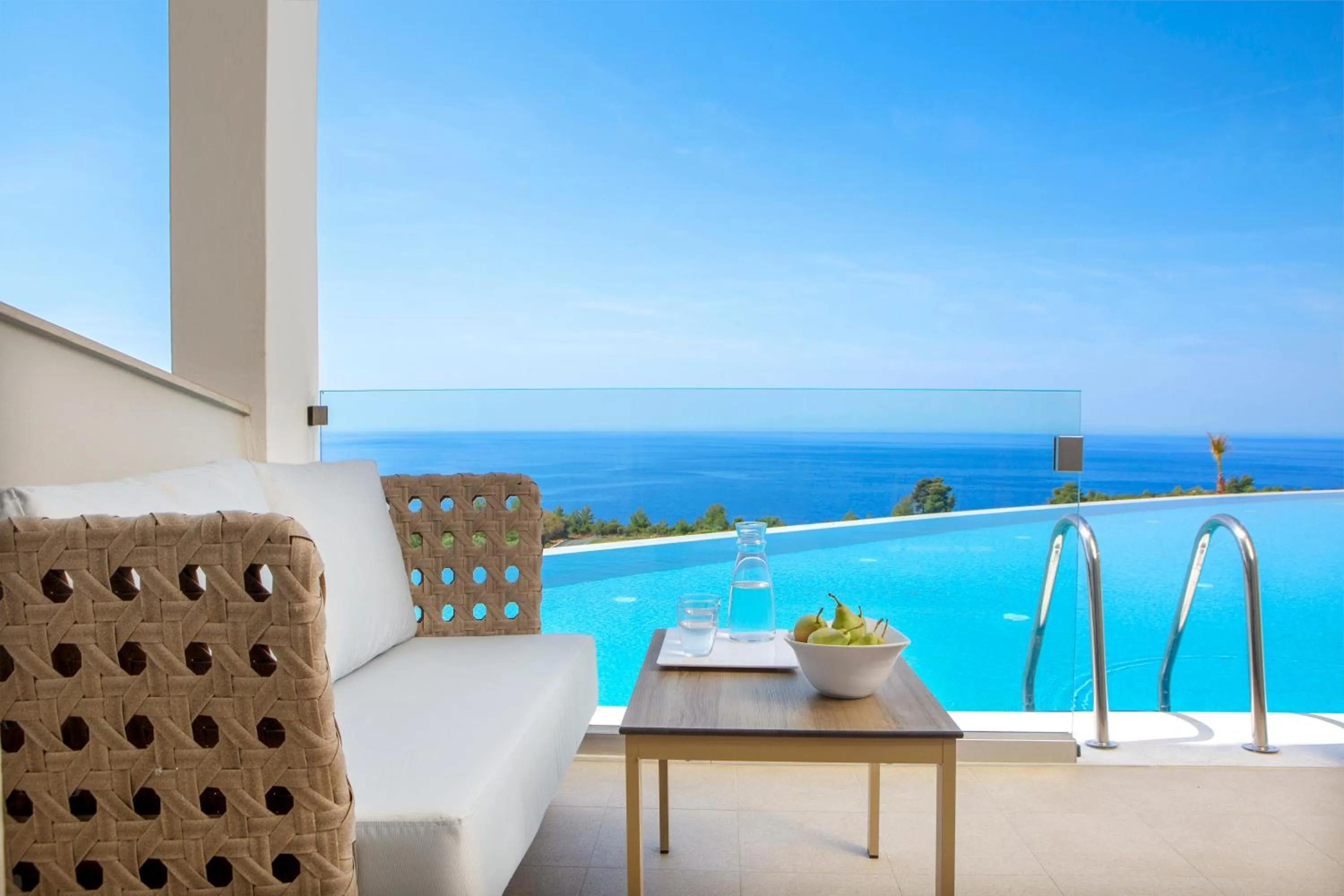 Balcony/Terrace in Ajul Luxury Hotel & Spa Resort, a Registry Collection Hotel