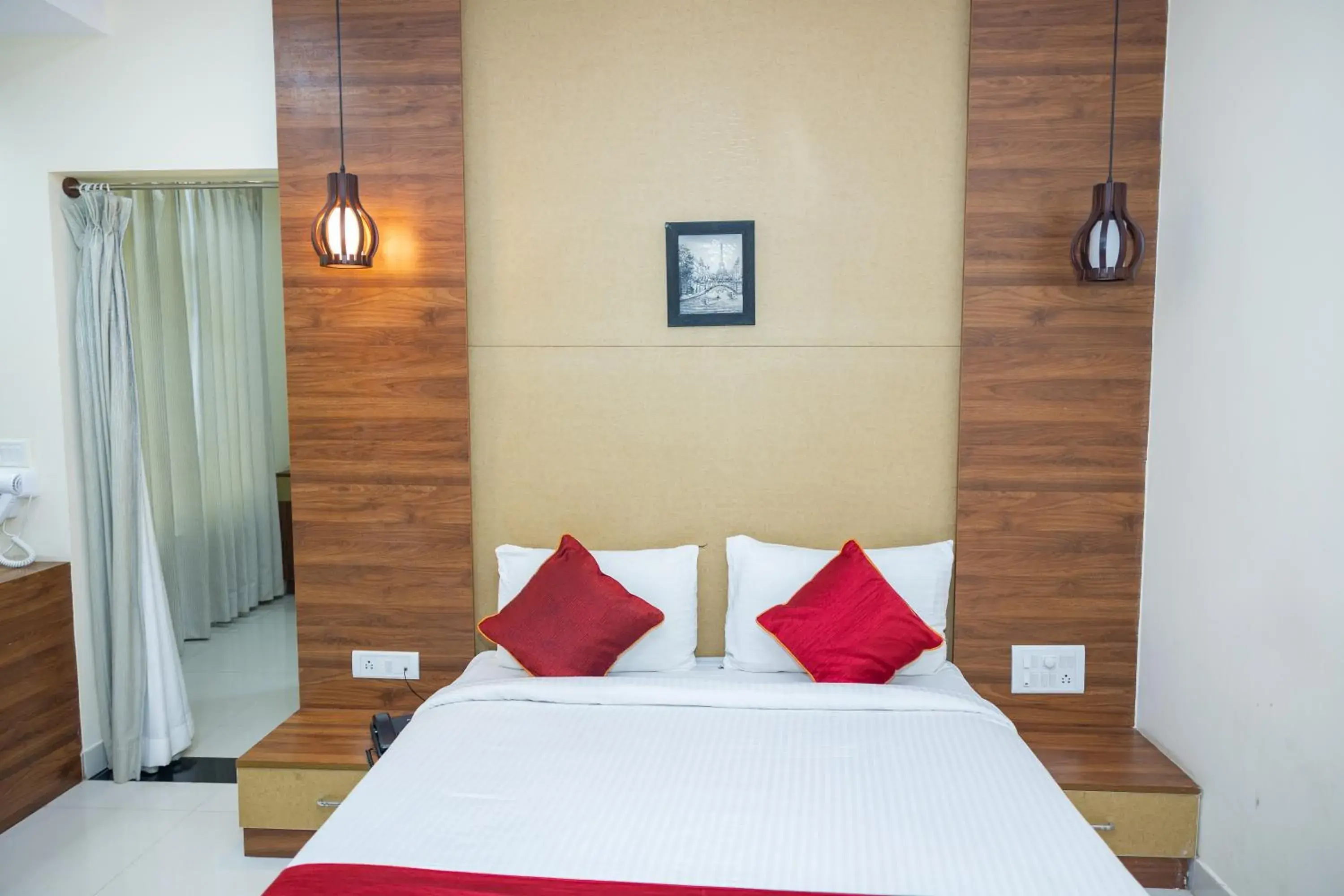 Bed in Ishwerya Suites Bed in Ishwerya Suites