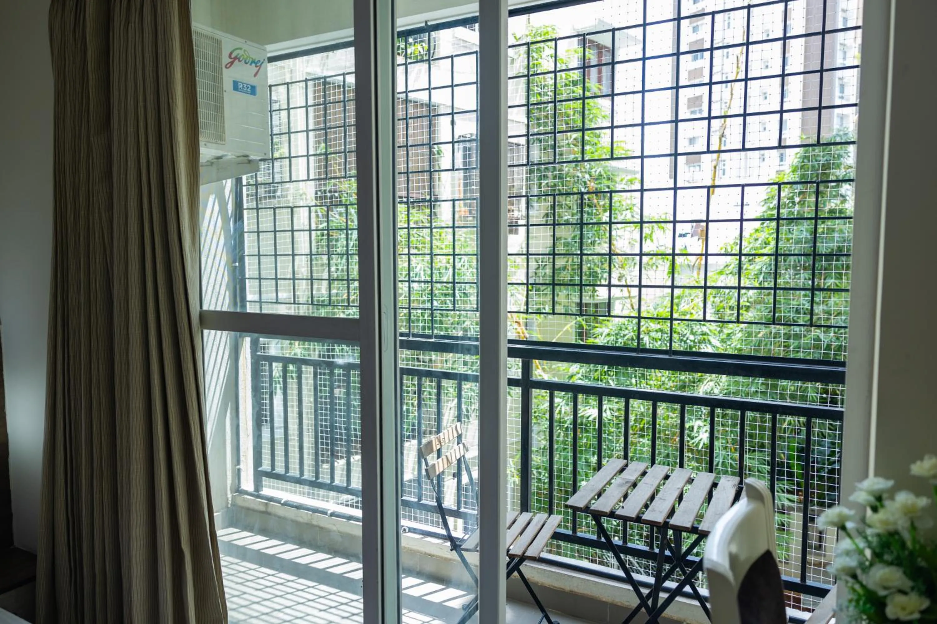 Balcony/Terrace in Ishwerya Suites