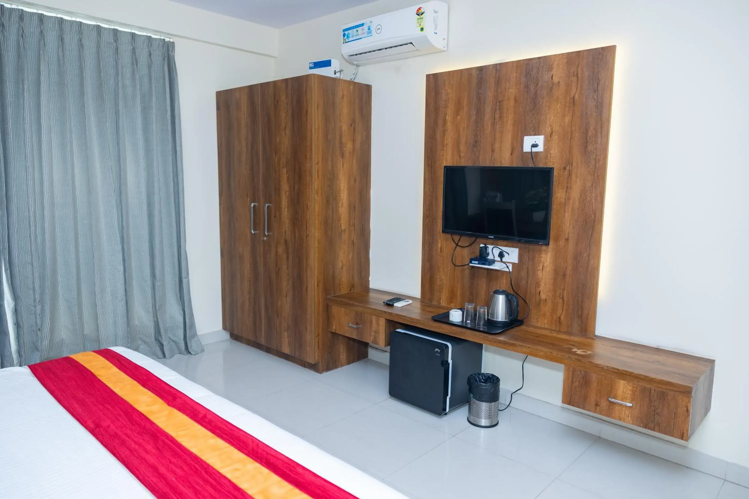 View (from property/room), Bed in Ishwerya Suites View (from property/room), Bed in Ishwerya Suites