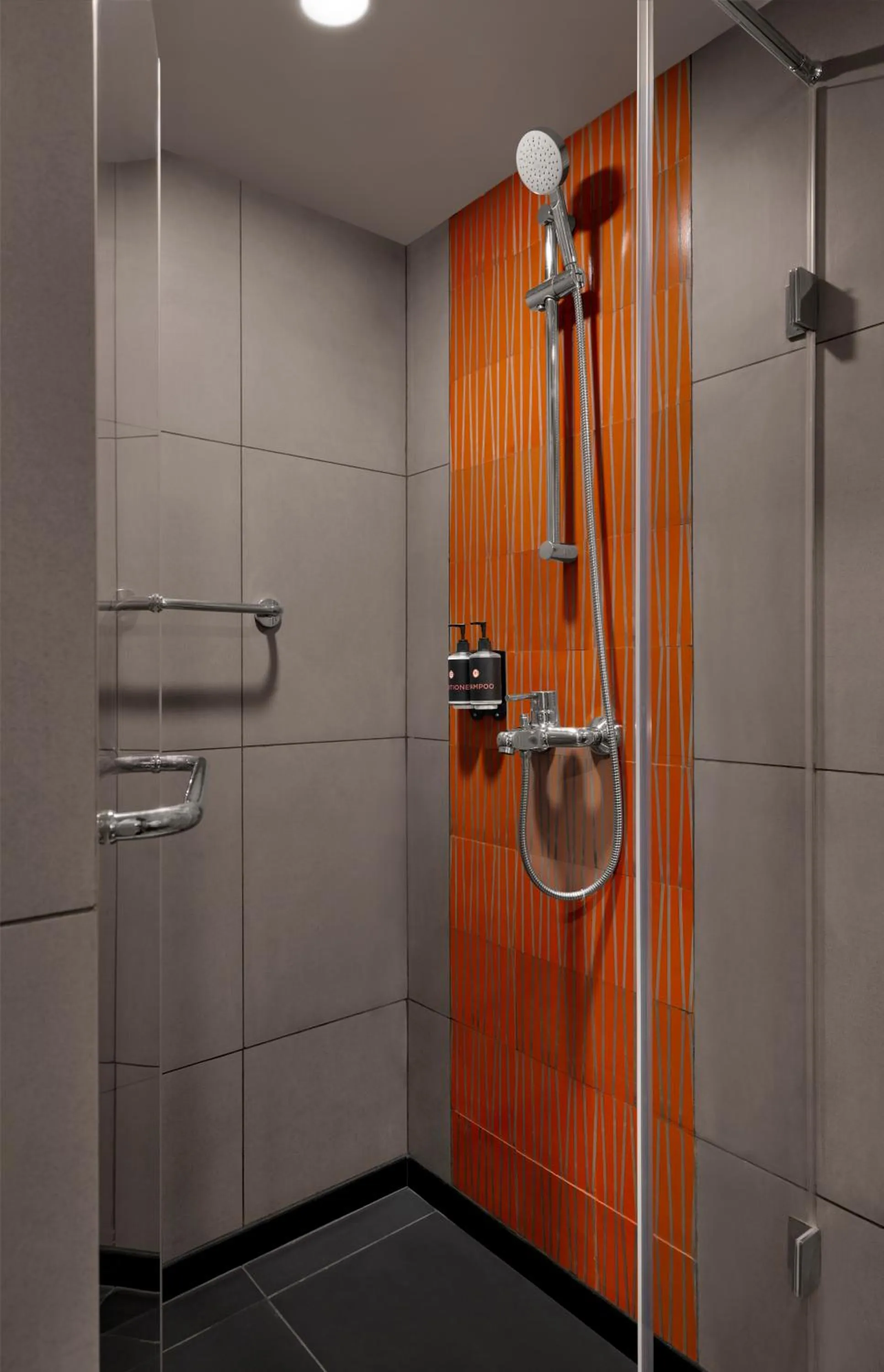 Shower in Ginger Chennai OMR