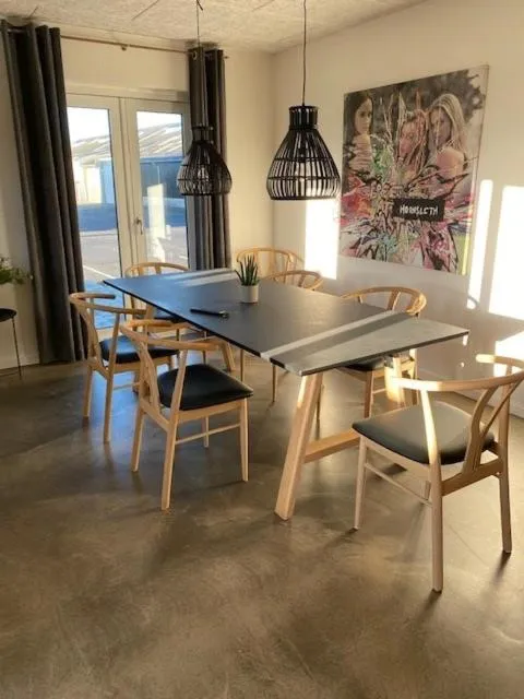 Communal lounge/ TV room in Hytten