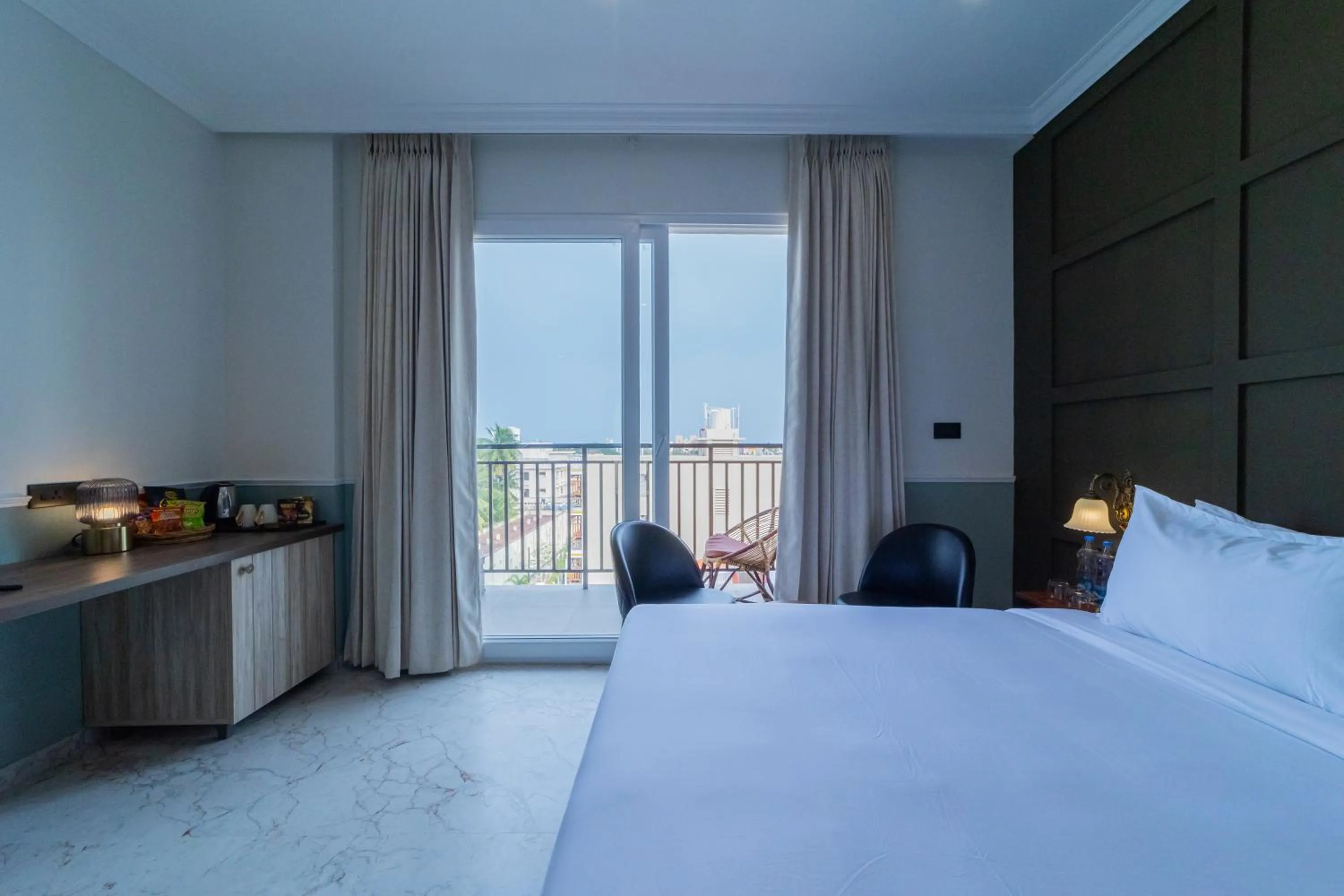 Bed in De Fleur Hotel