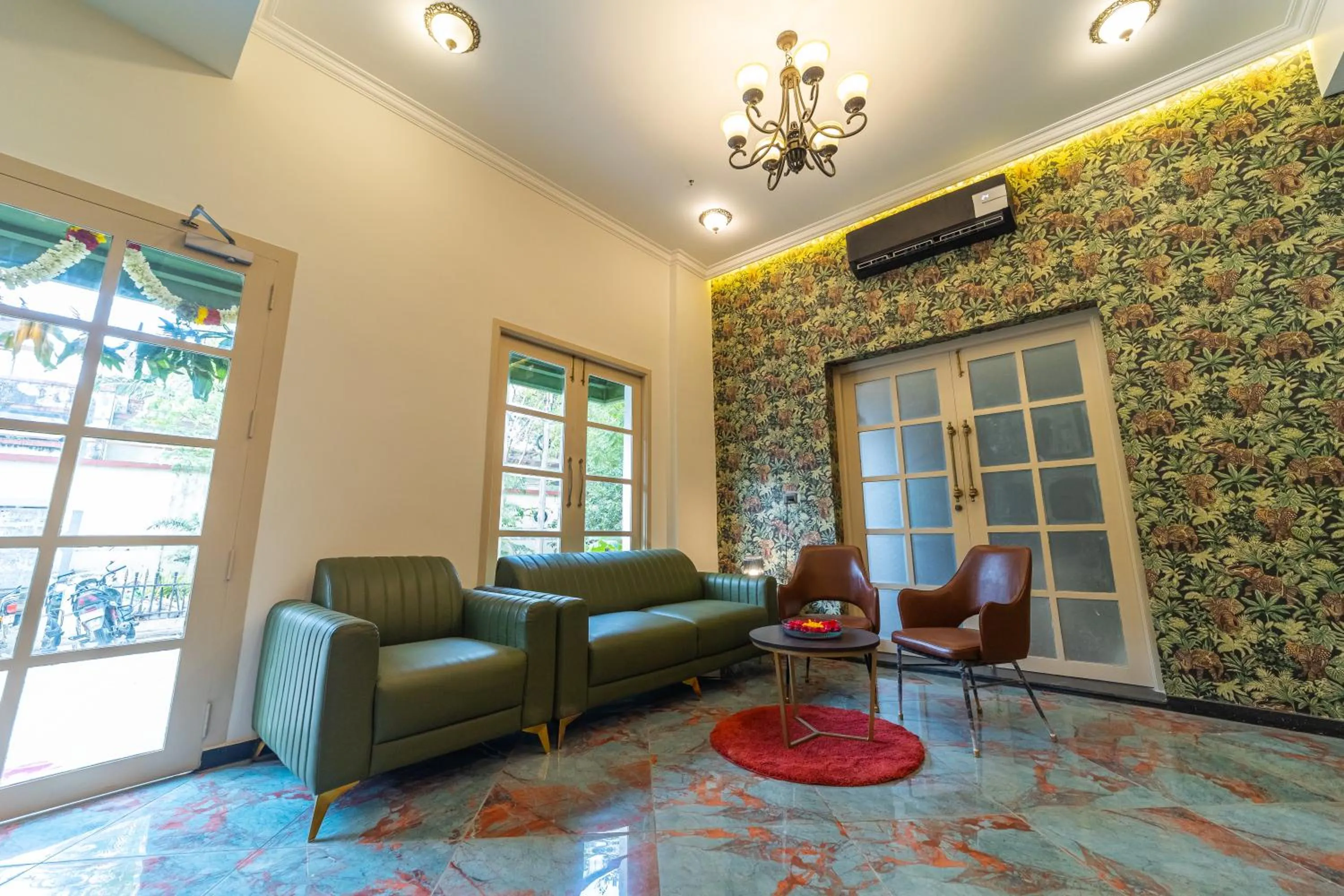 Facade/entrance in De Fleur Hotel