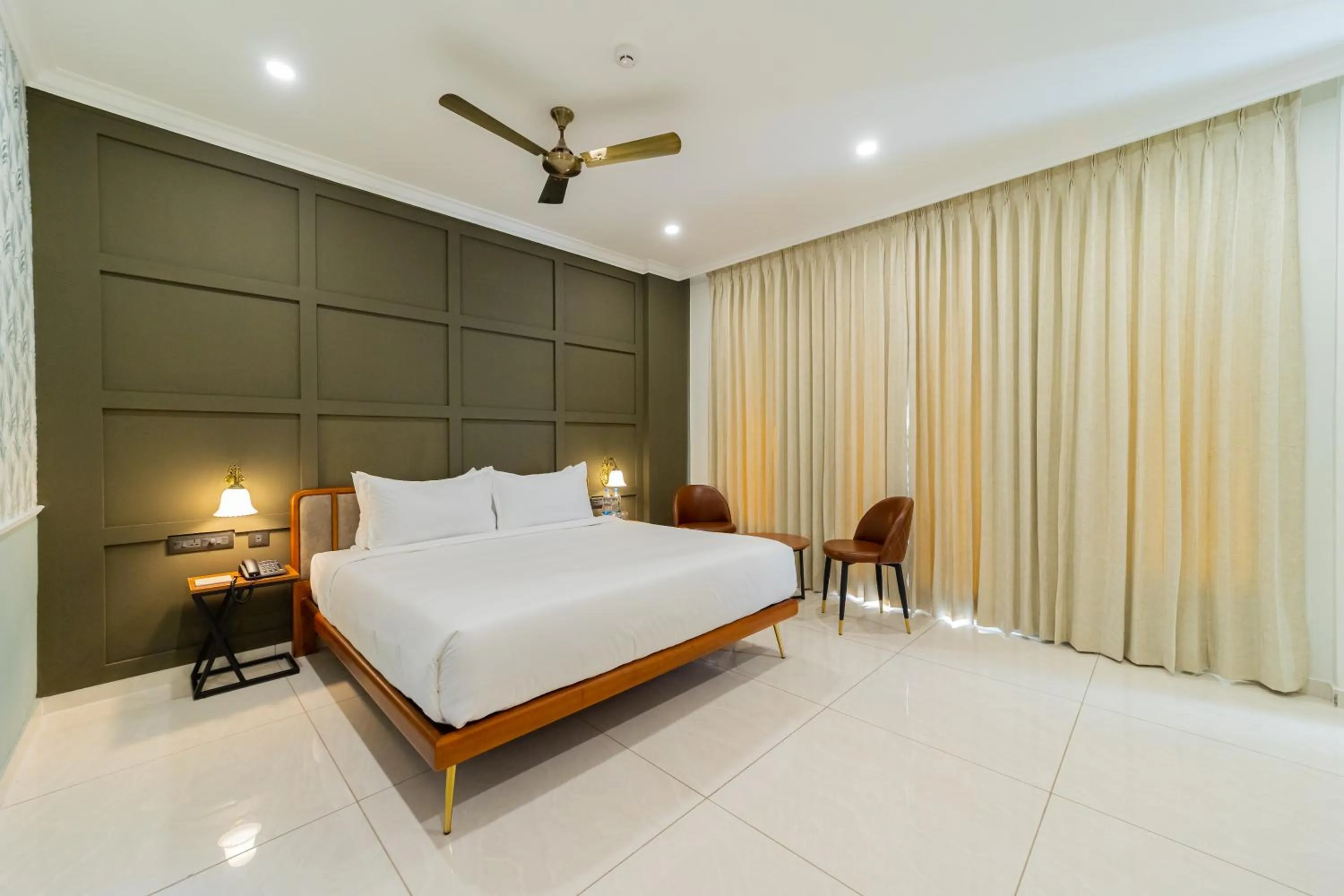 Bed in De Fleur Hotel